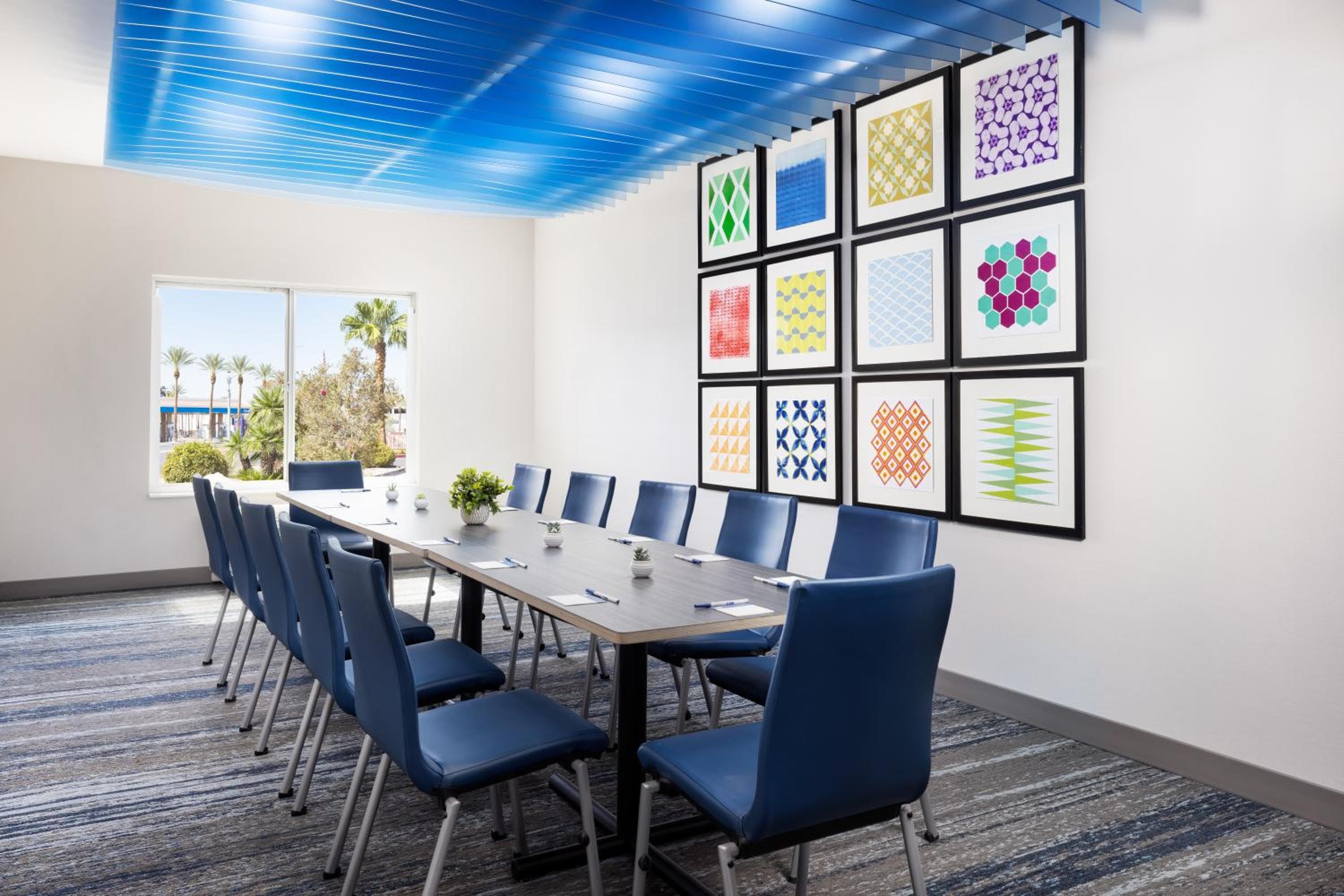 Holiday Inn Express Las Vegas Stadium Area by IHG: meeting & event spaces