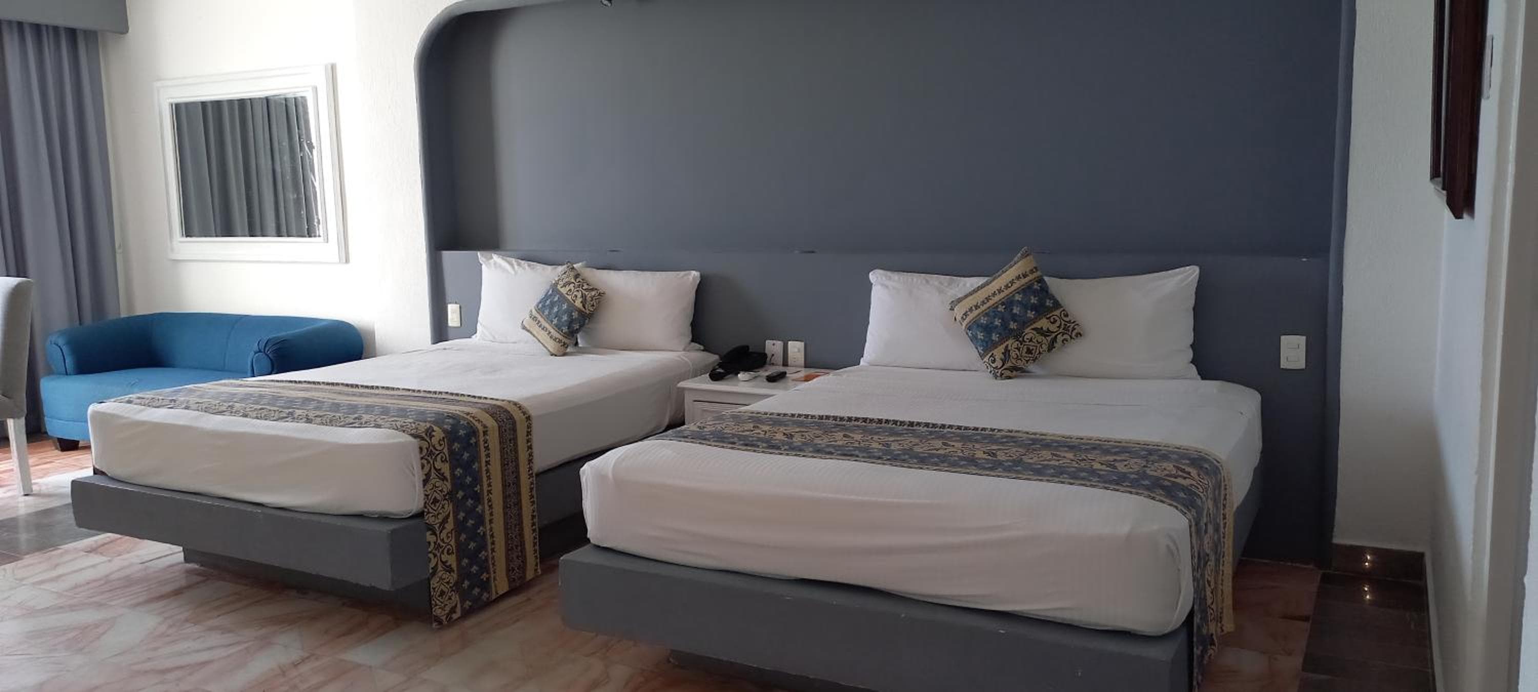 Hotel y Museo Casa Turquesa: hotel room