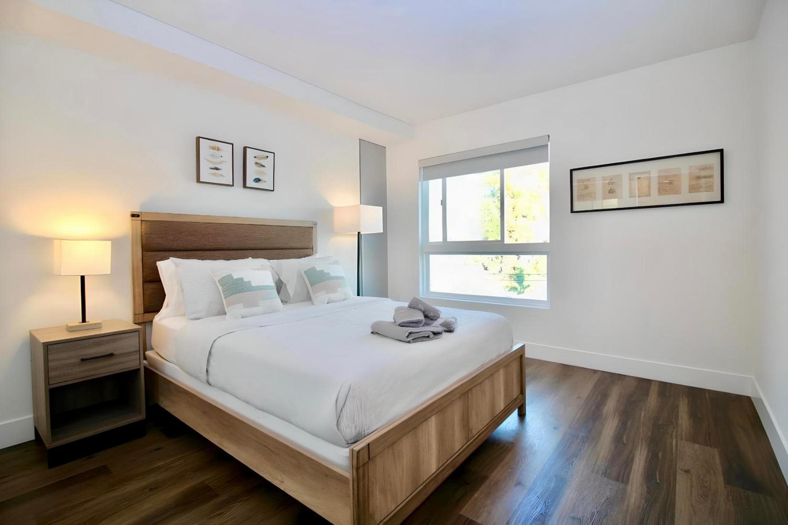 Los Angeles Premium City Suites - Free Secured Parking: hotel room