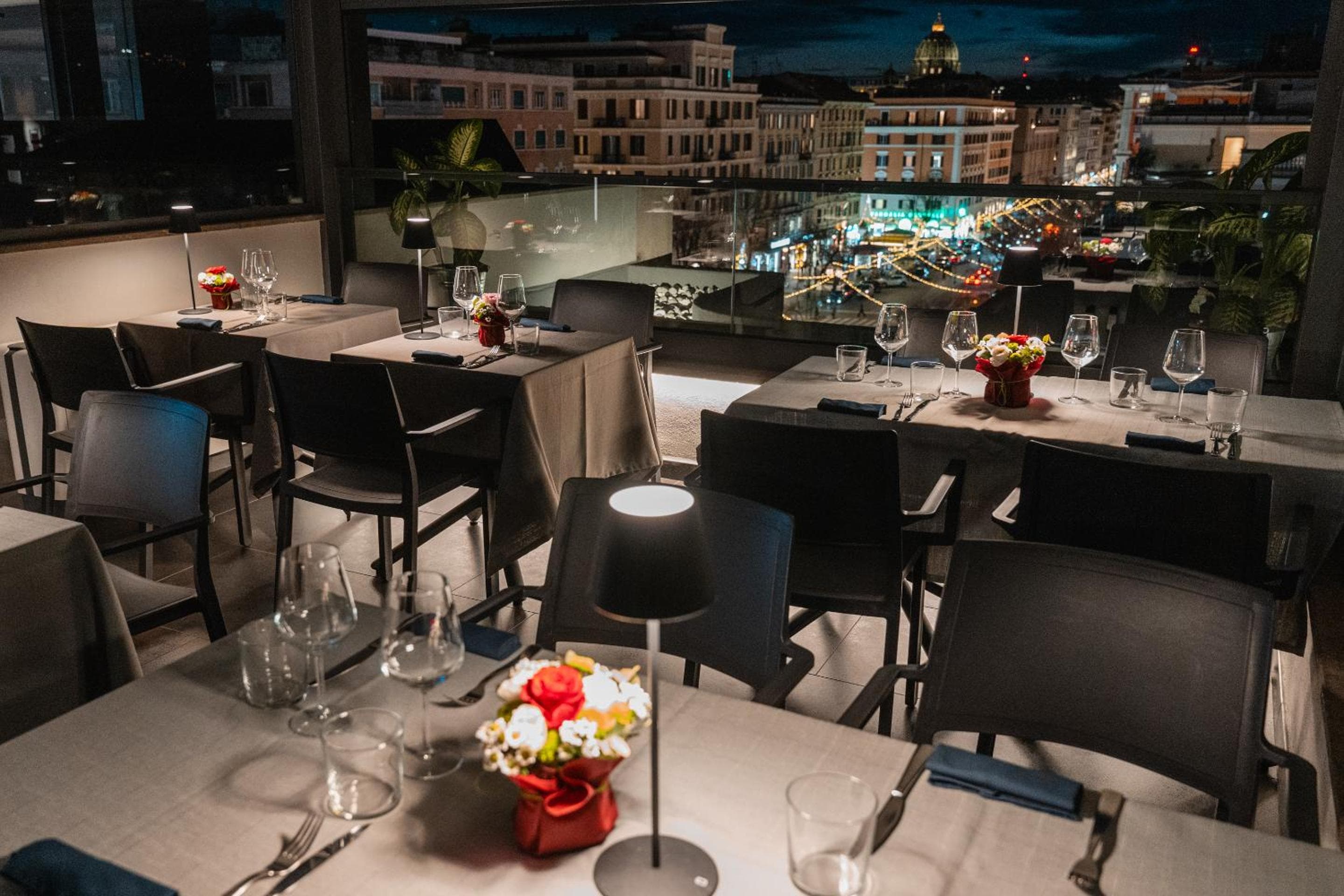 Twentyone Hotel