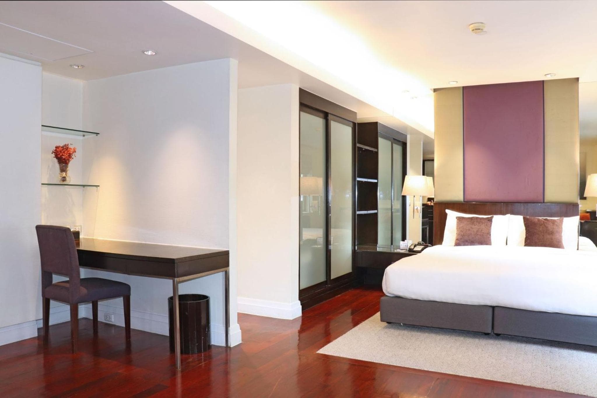 The Quarter Saladaeng by UHG - Walk to Central Park & The Common