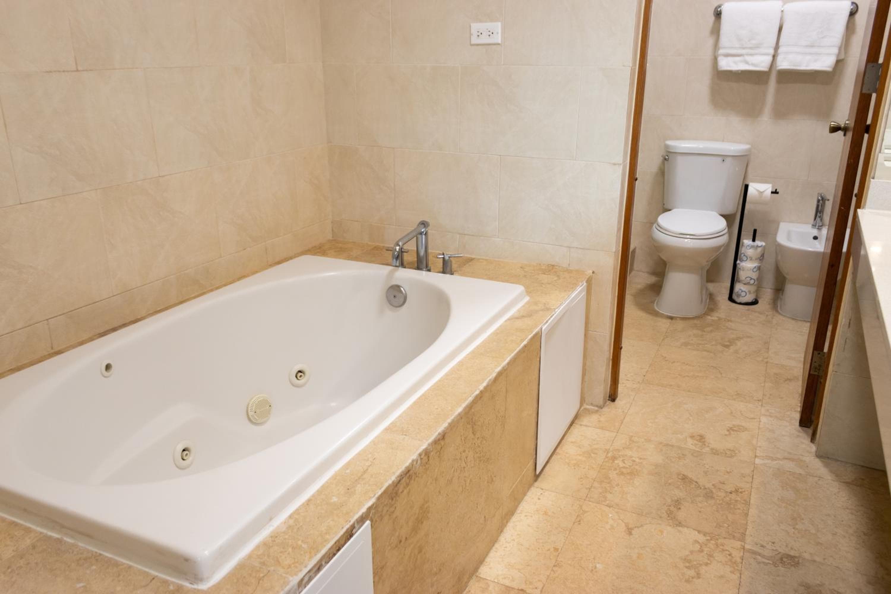 Ciqala Suites Hotel - San Juan