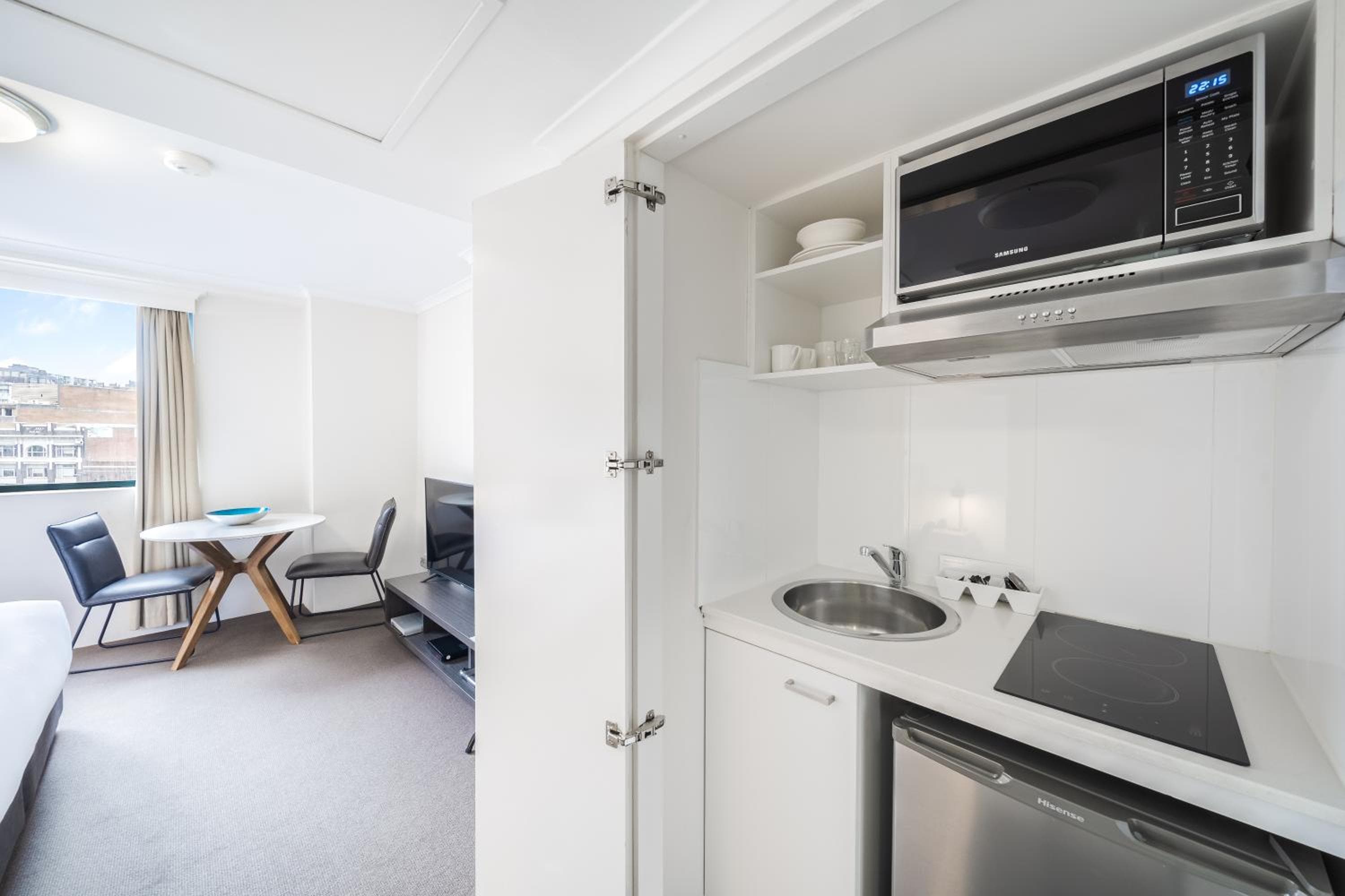 Oaks Sydney Castlereagh Suites