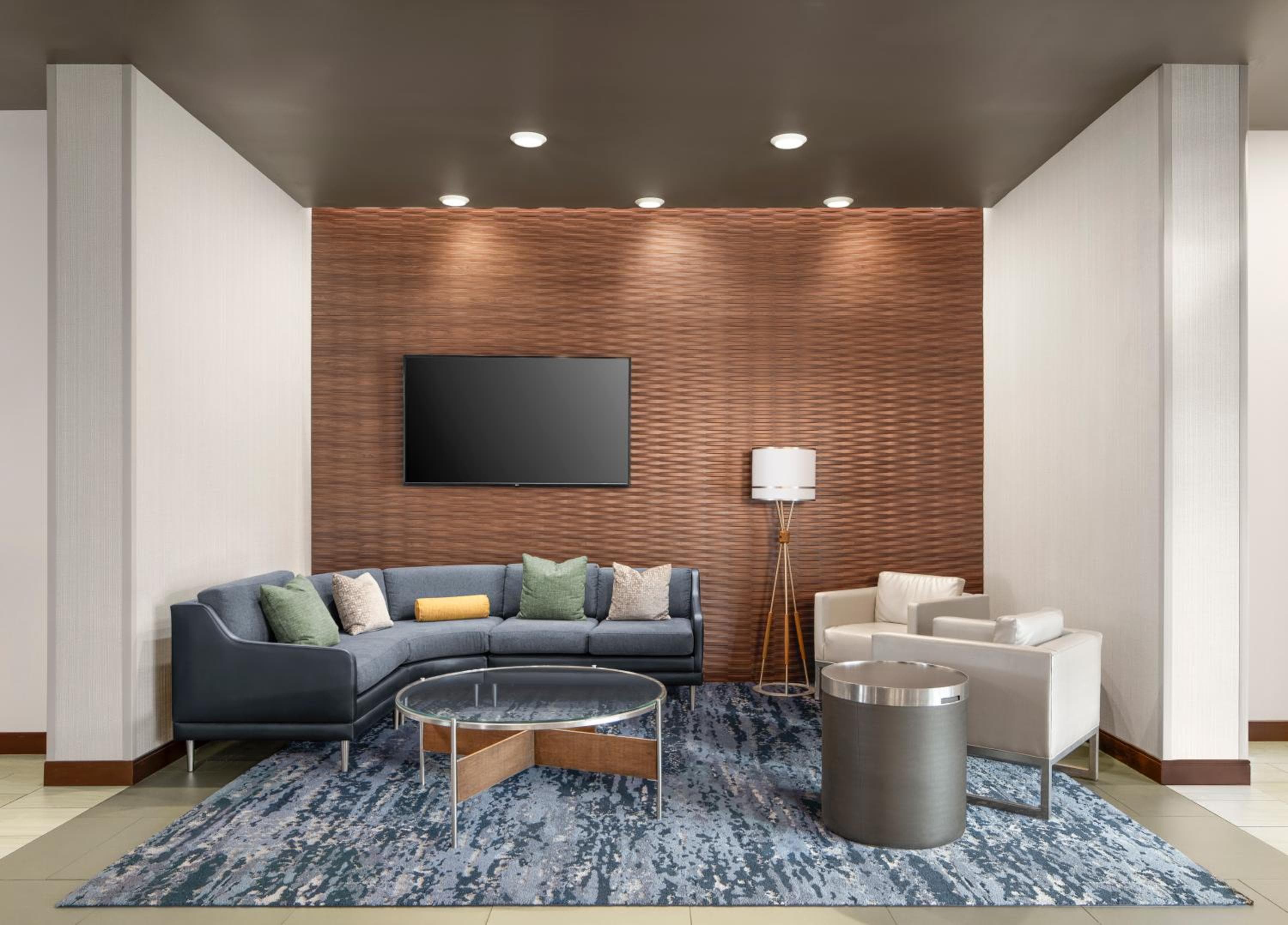 Courtyard by Marriott Seattle SeaTac Airport