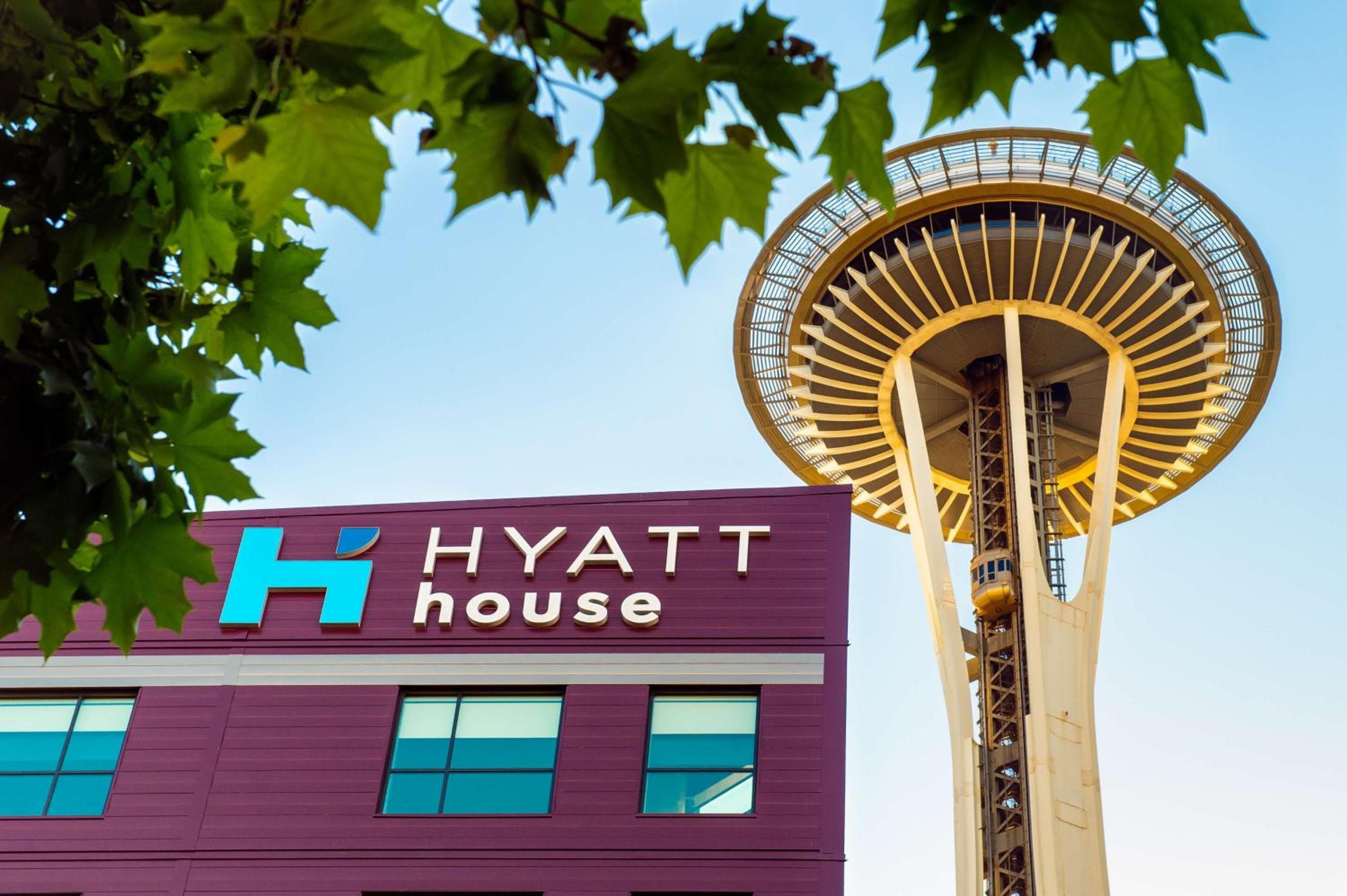 Hyatt House Seattle Downtown: building