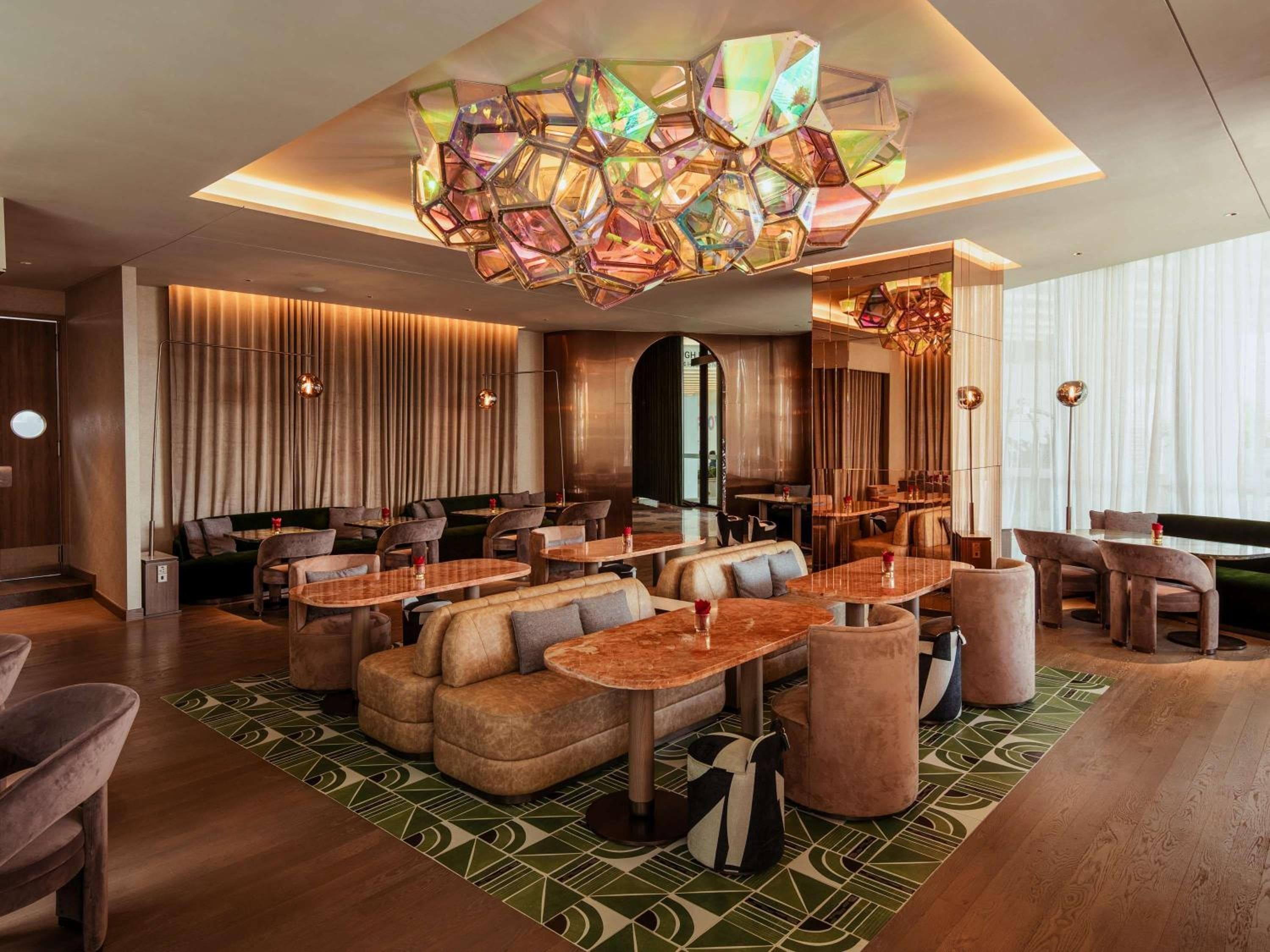Mondrian Singapore Duxton