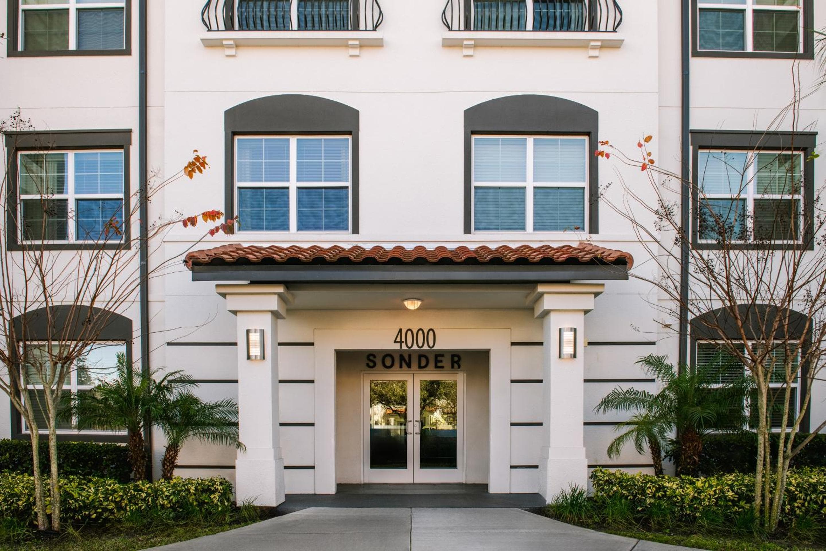 Sonder at Vista Cay: building