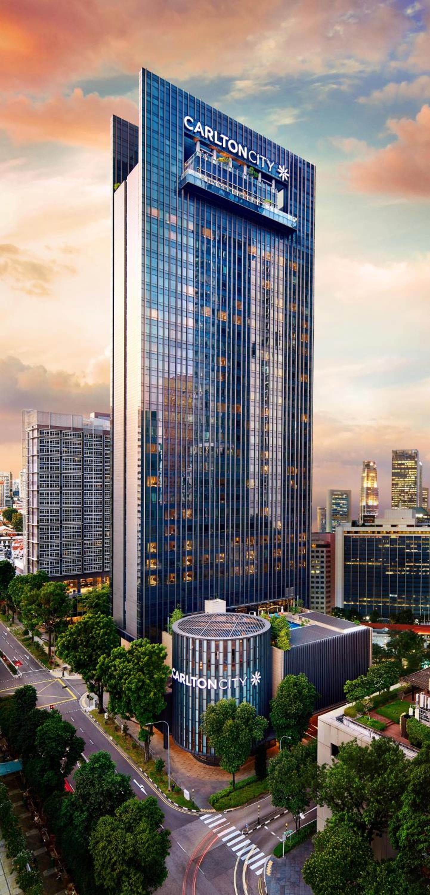 Carlton City Hotel Singapore: building