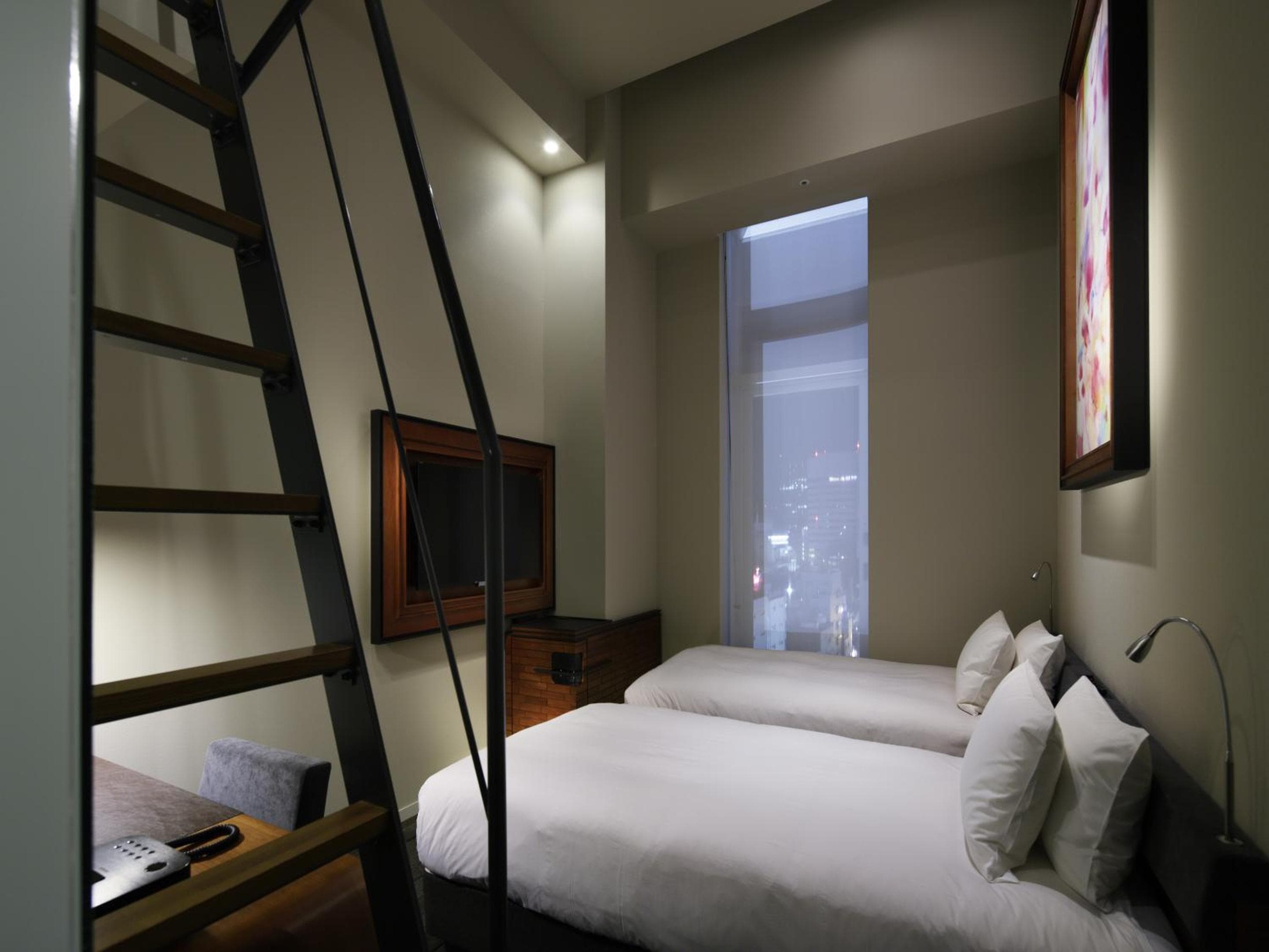 Shinjuku Granbell Hotel: hotel room