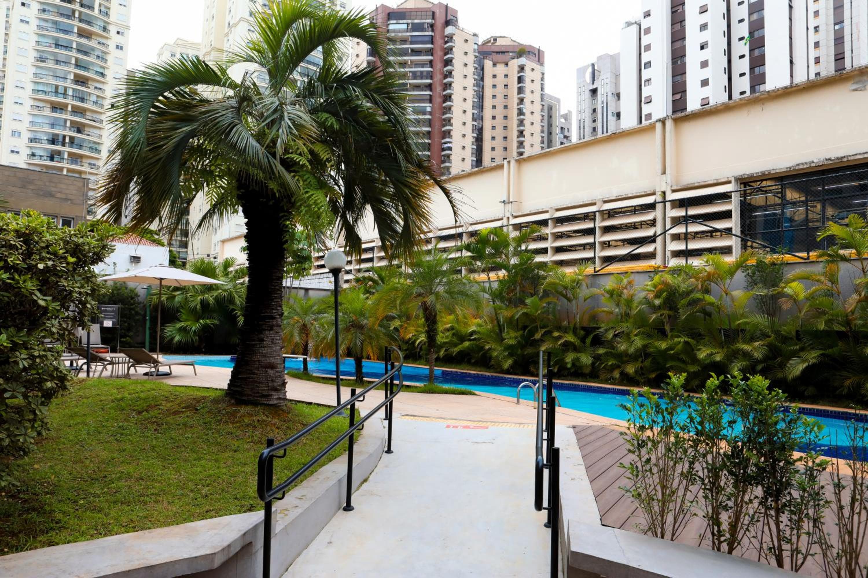 Intercity São Paulo Ibirapuera: recepcion & lobby