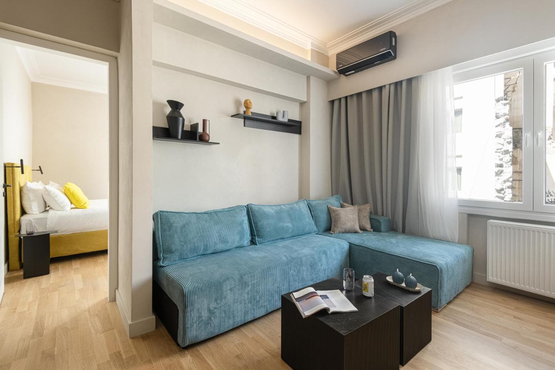 COLORS Hotel Athens: lounge
