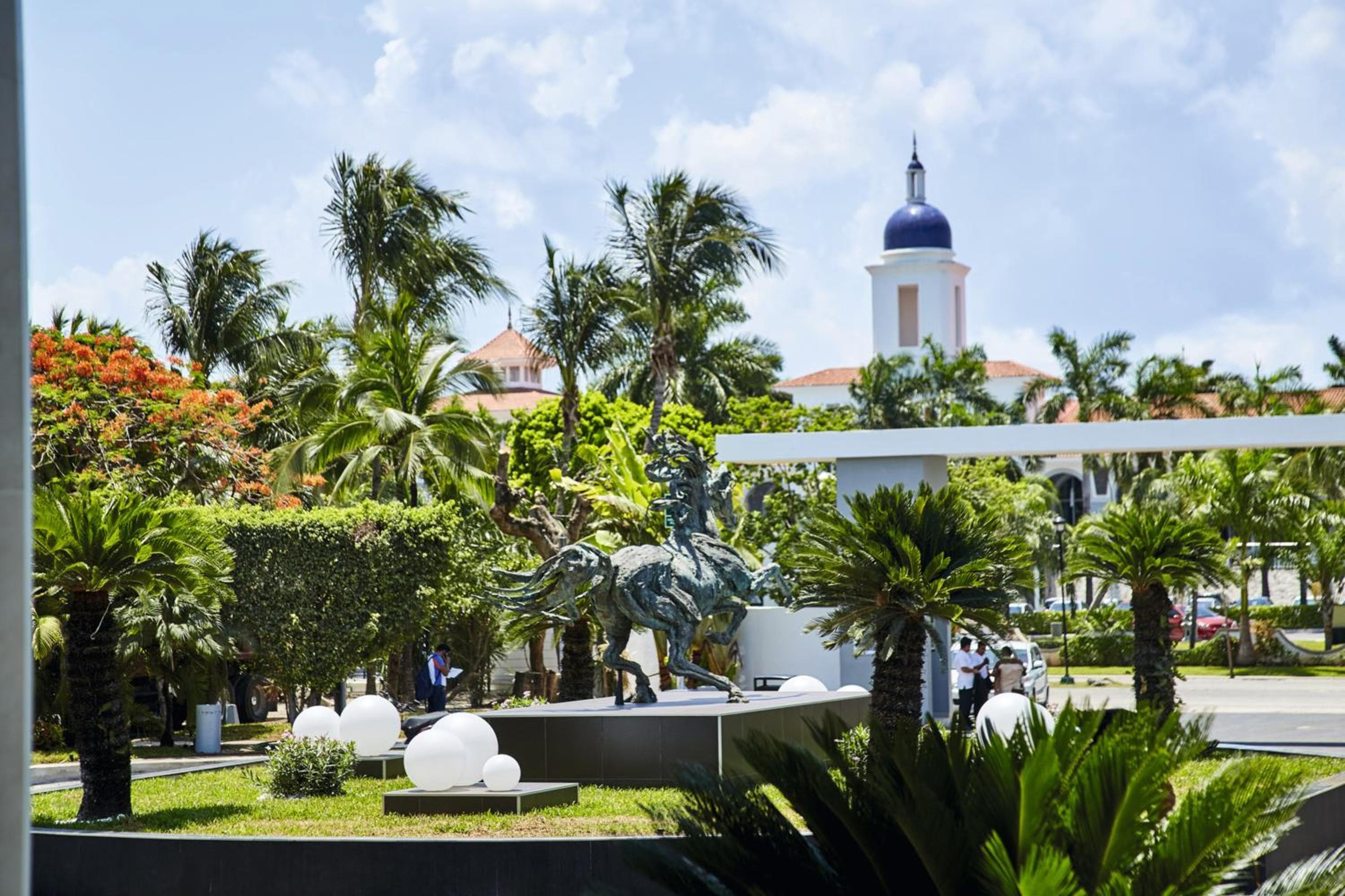 Riu Tequila - All Inclusive: building