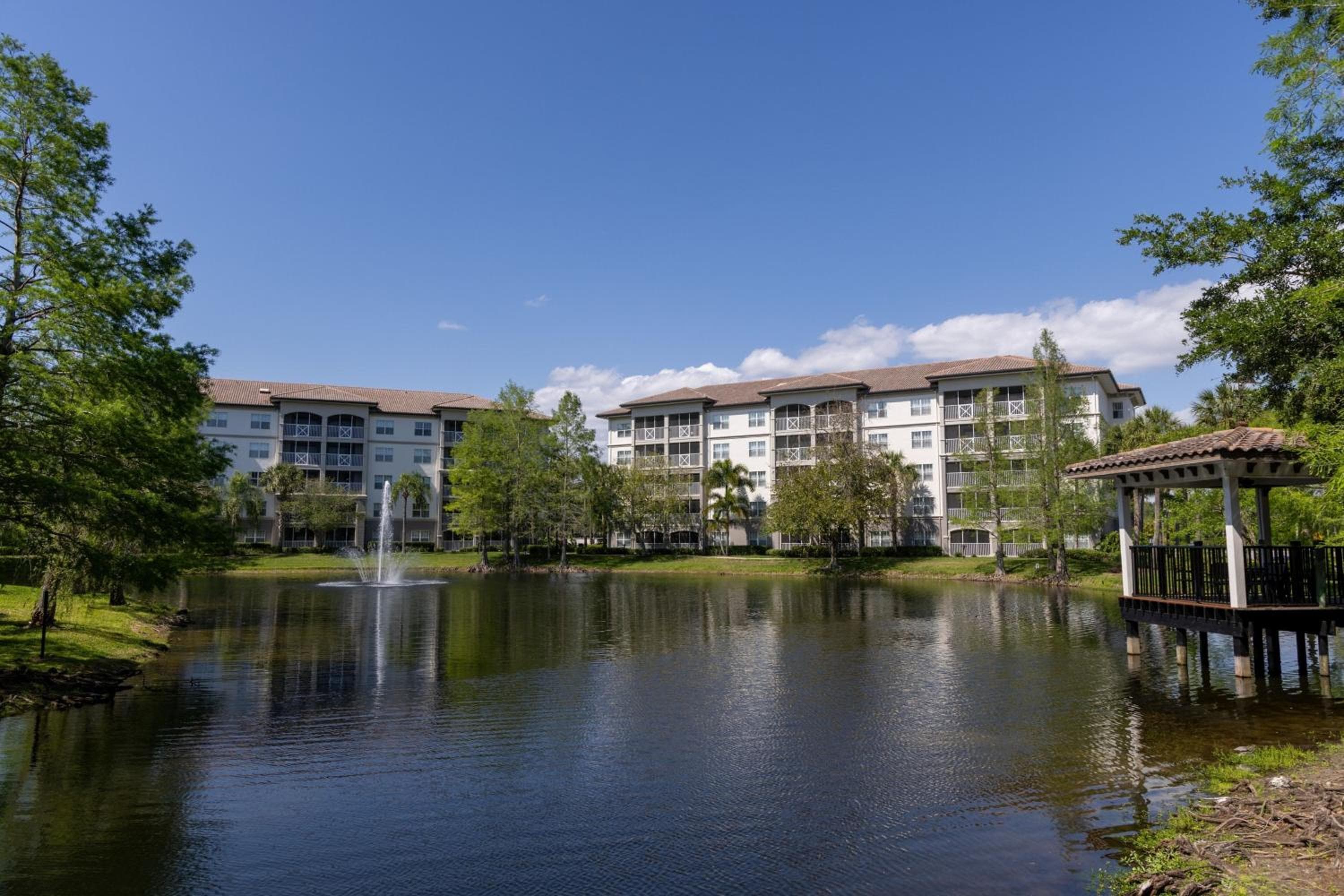 Sheraton Vistana Villages Resort Villas, I-Drive Orlando: building