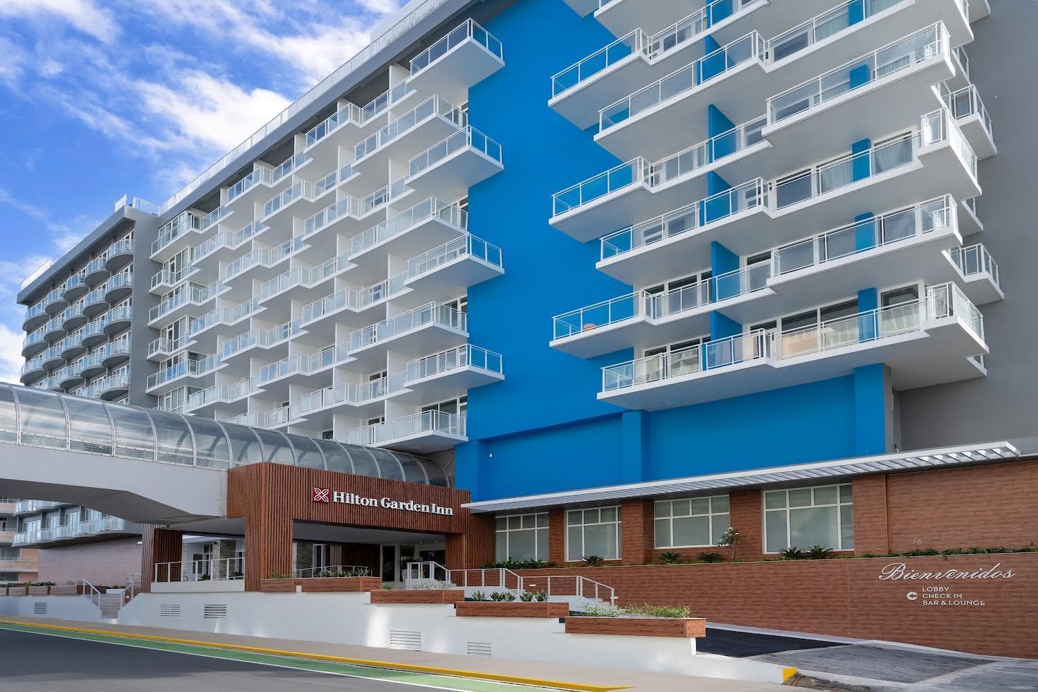 Hilton Garden Inn San Juan Condado: building