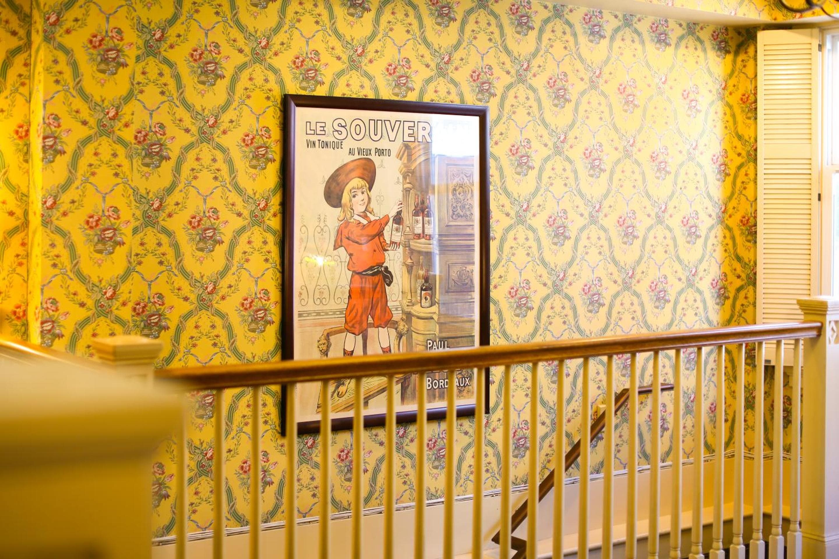 Petite Auberge: other