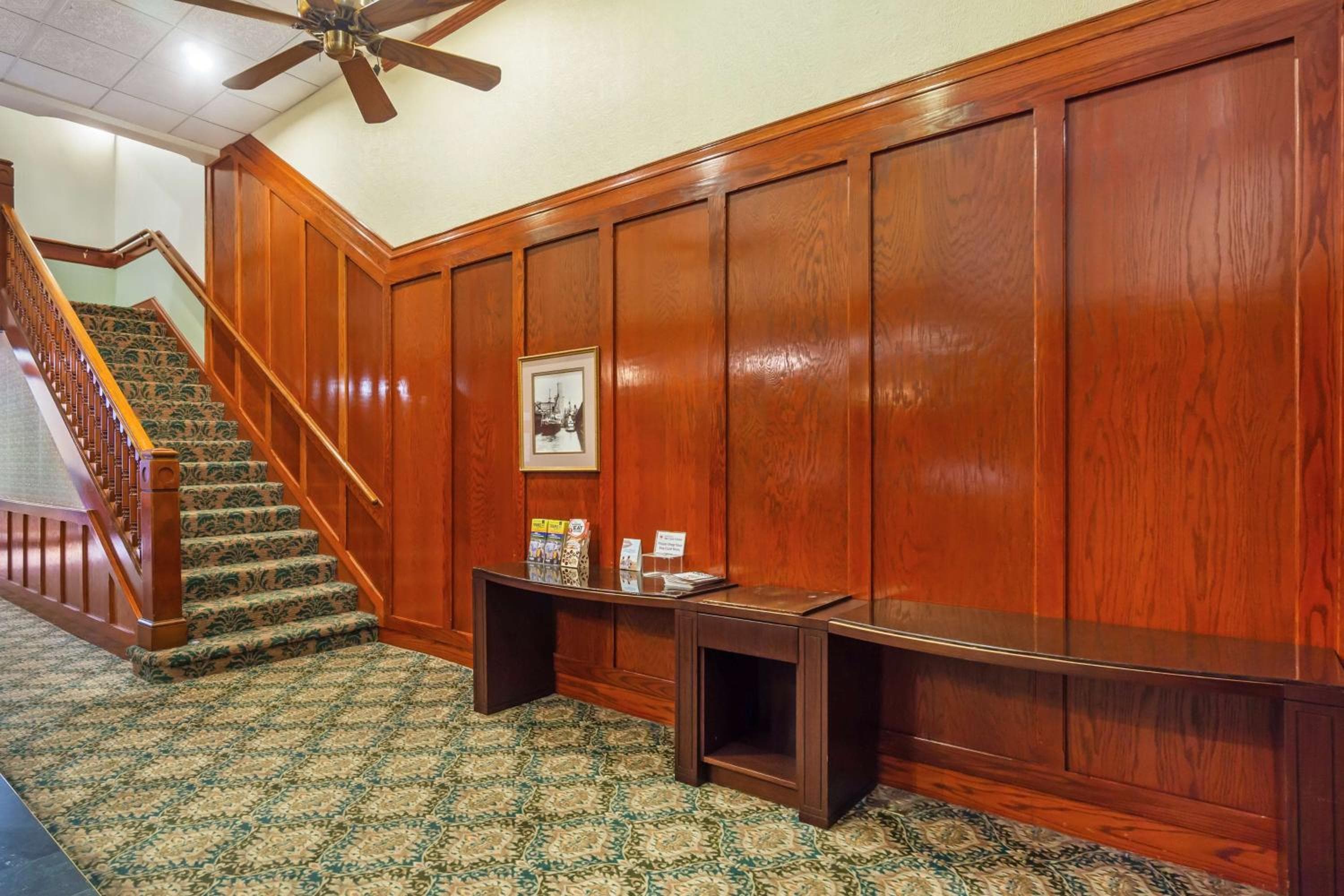 Best Western Plus Pioneer Square Hotel Downtown