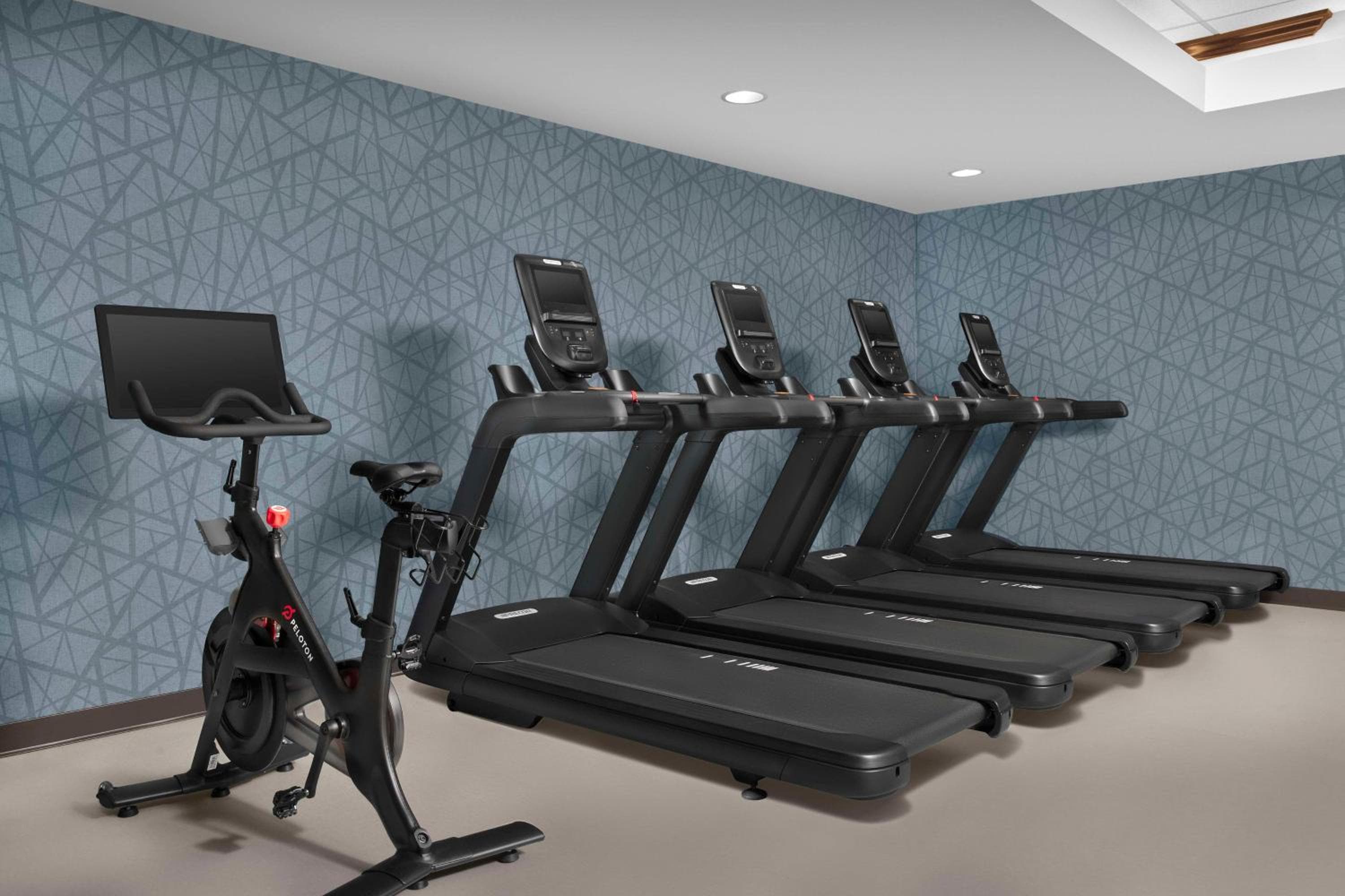 Homewood Suites Dallas Downtown: activities & amenities