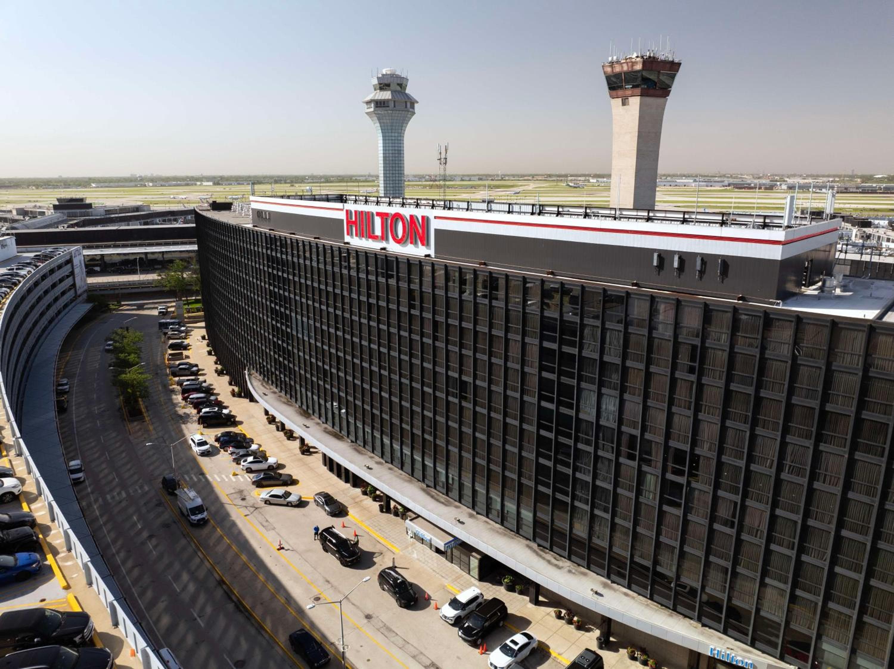 Hilton Chicago O'Hare Airport: building