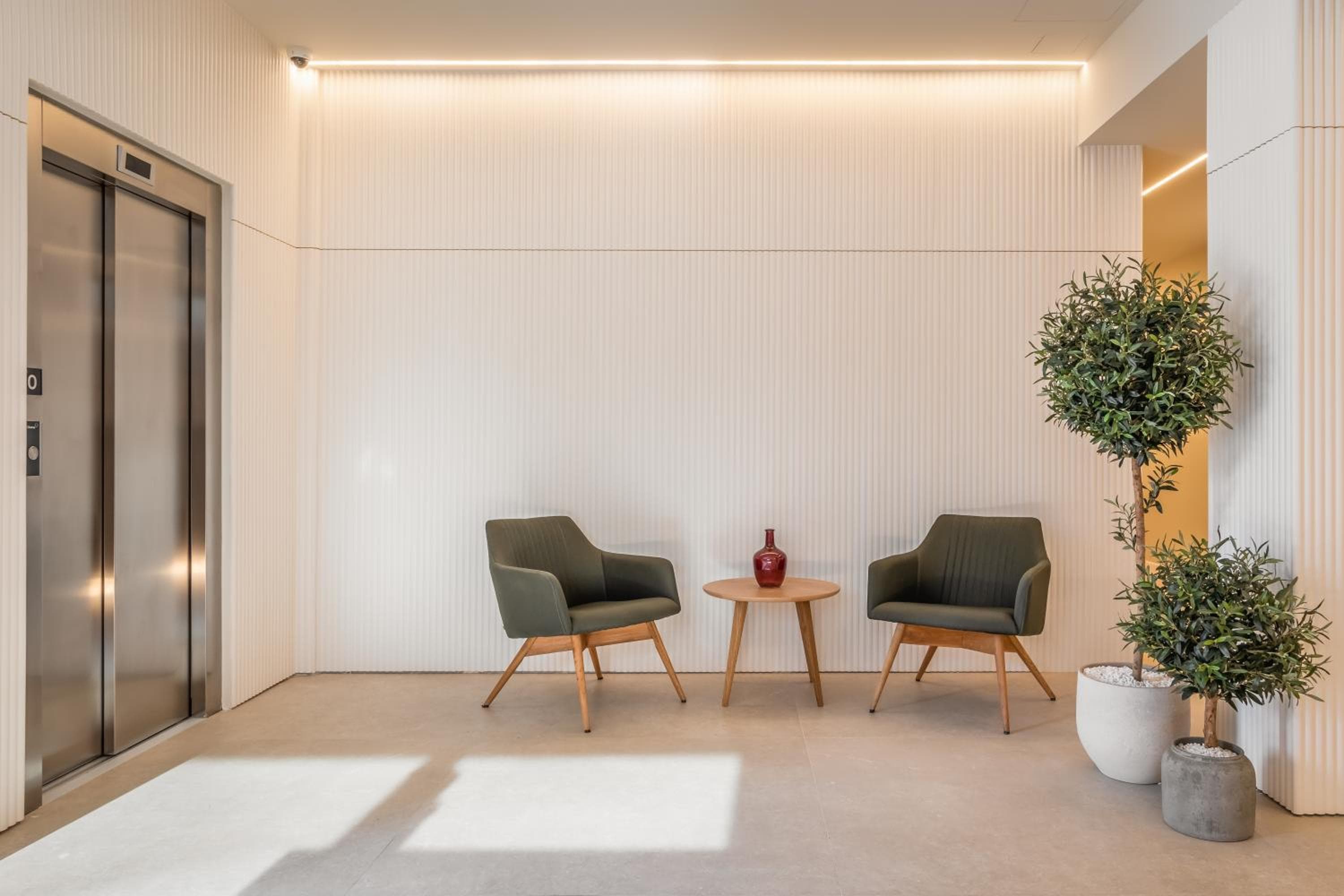 Aerohotel Barcelona Airport 24h: recepcion & lobby