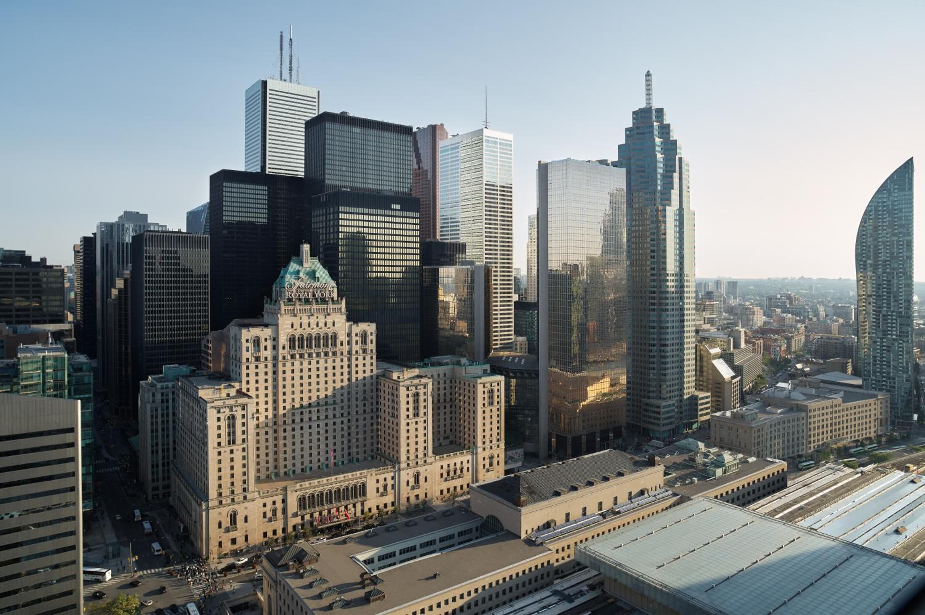 Fairmont Royal York Hotel: building