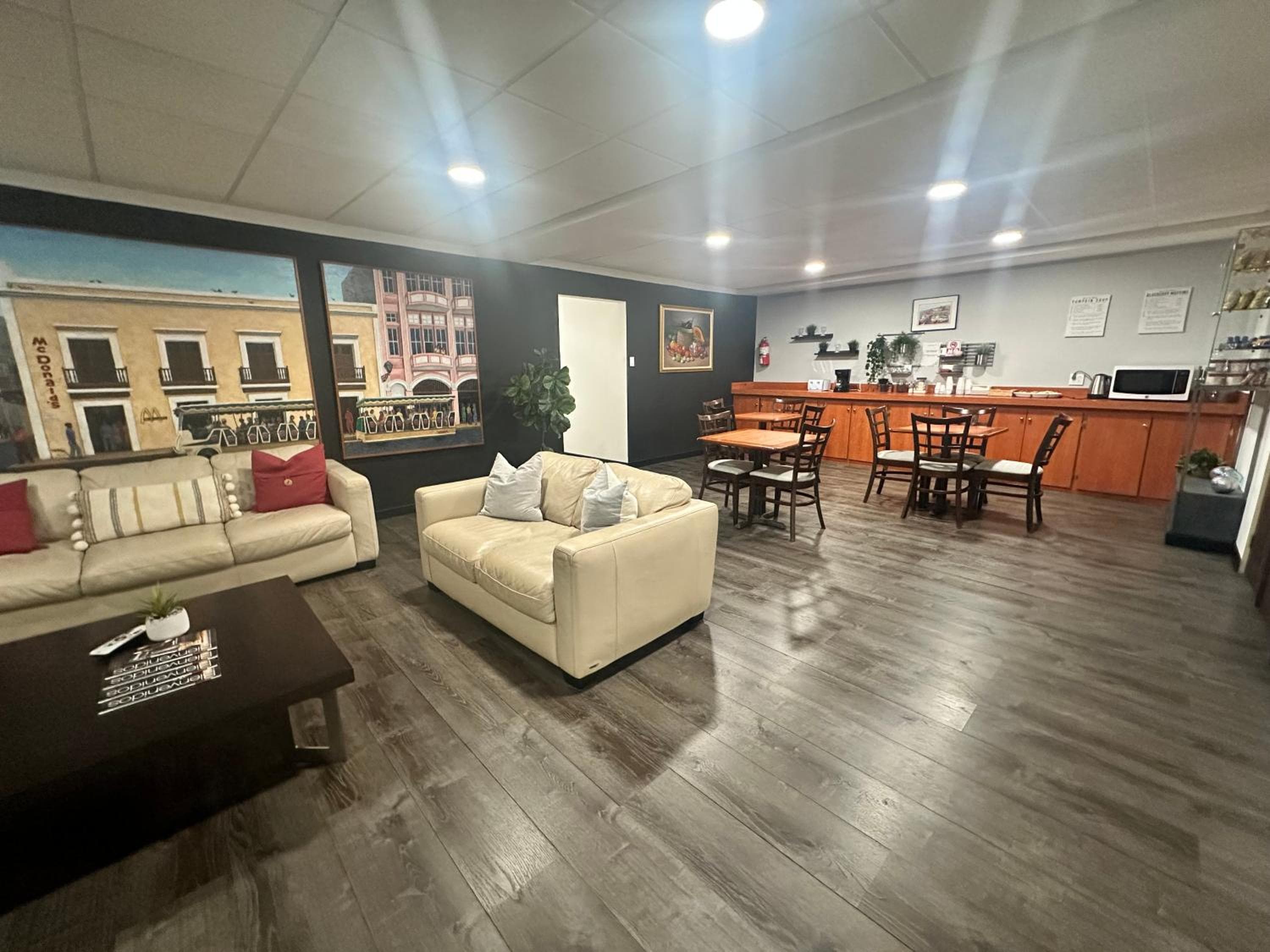 SJ SUITES HOTEL