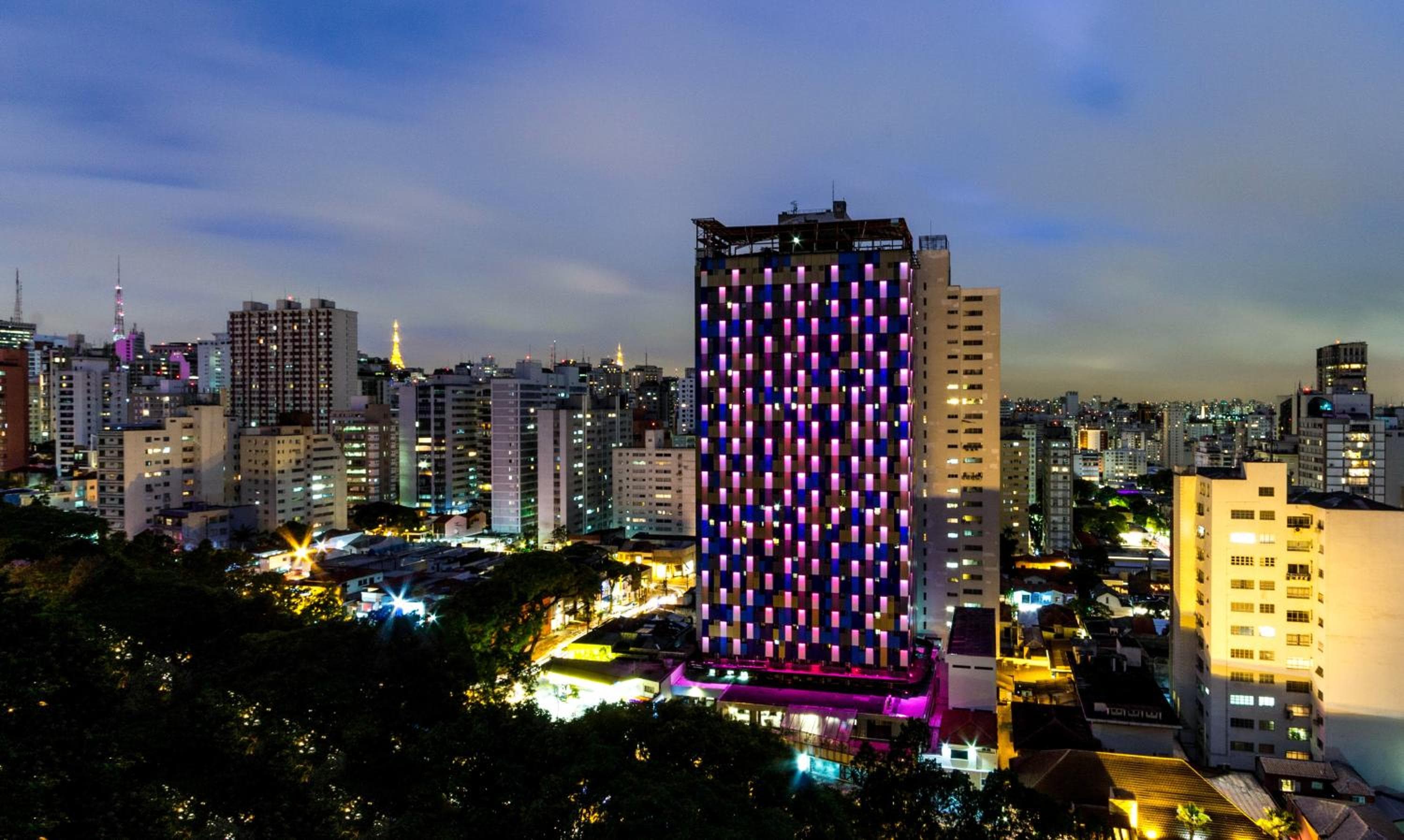 Hotel WZ Jardins: building