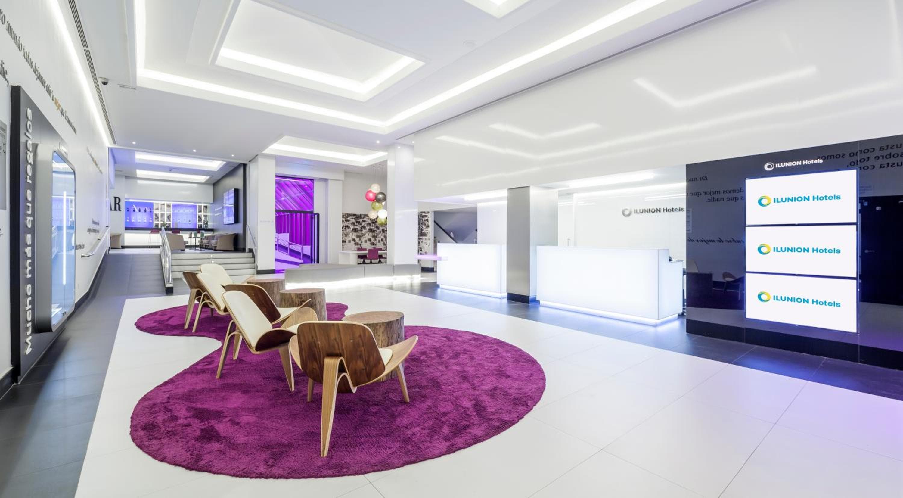 Ilunion Suites Madrid: recepcion & lobby
