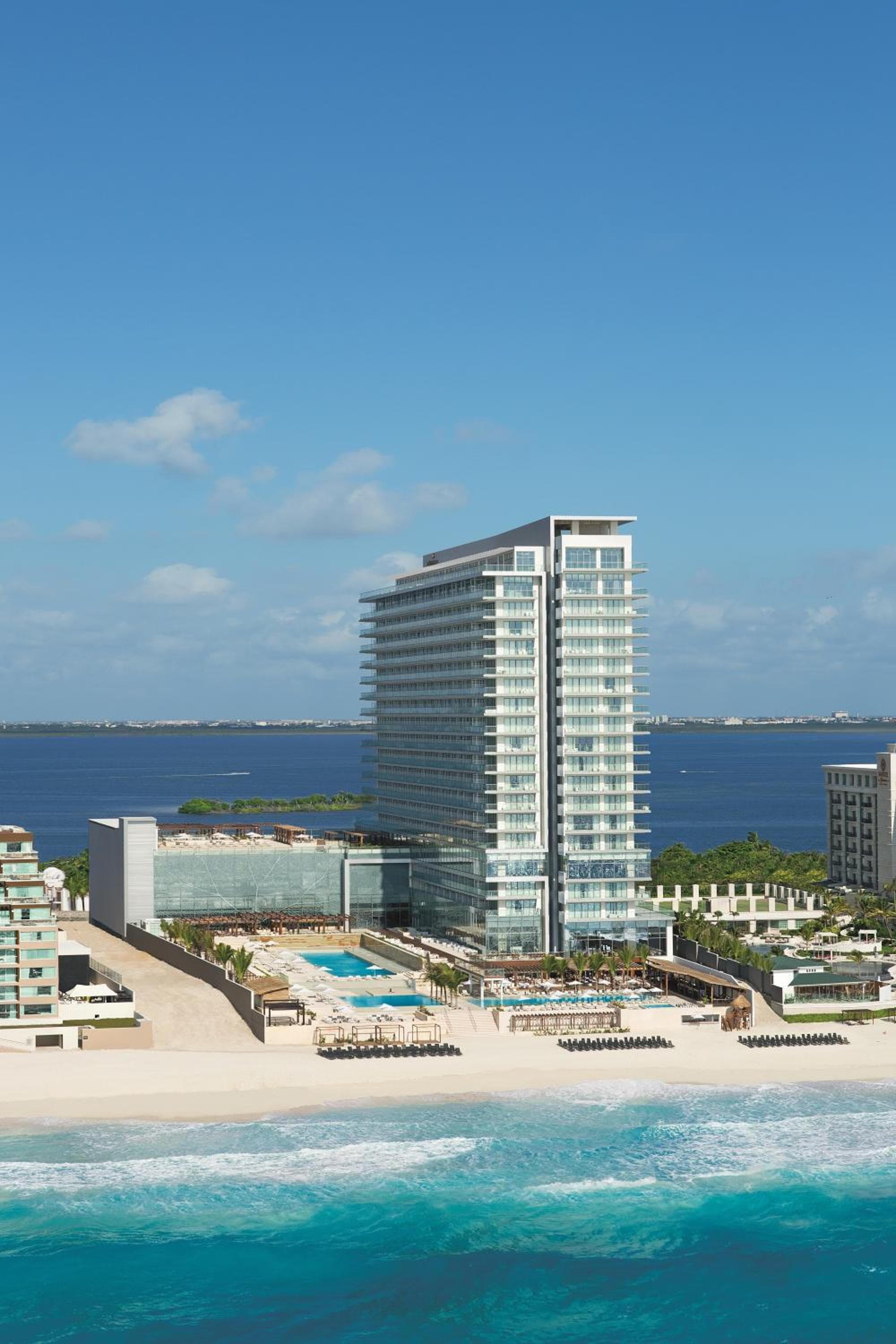 Secrets The Vine Cancun - All Inclusive Adults Only: building