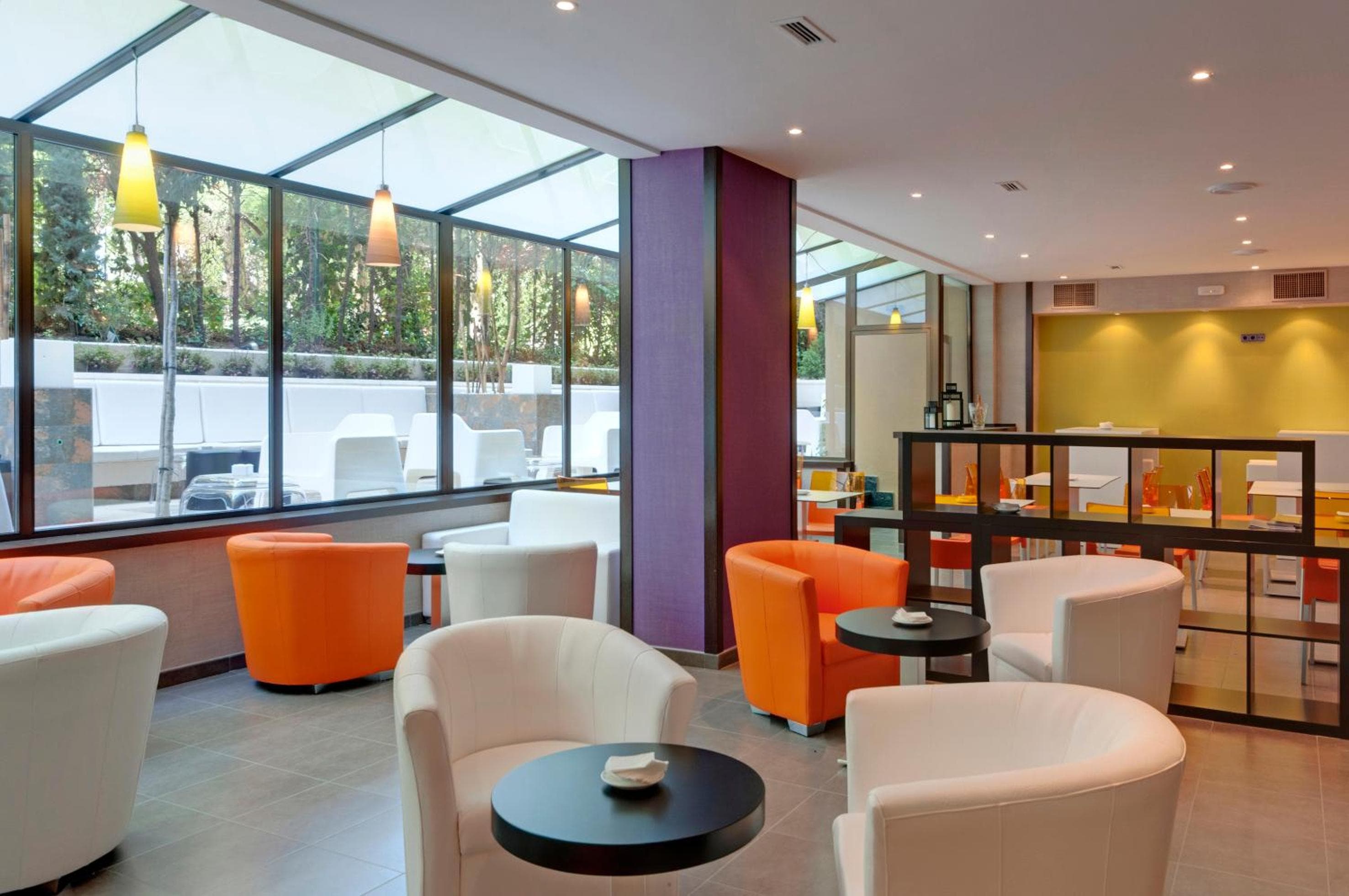 Senator Barajas: lounge