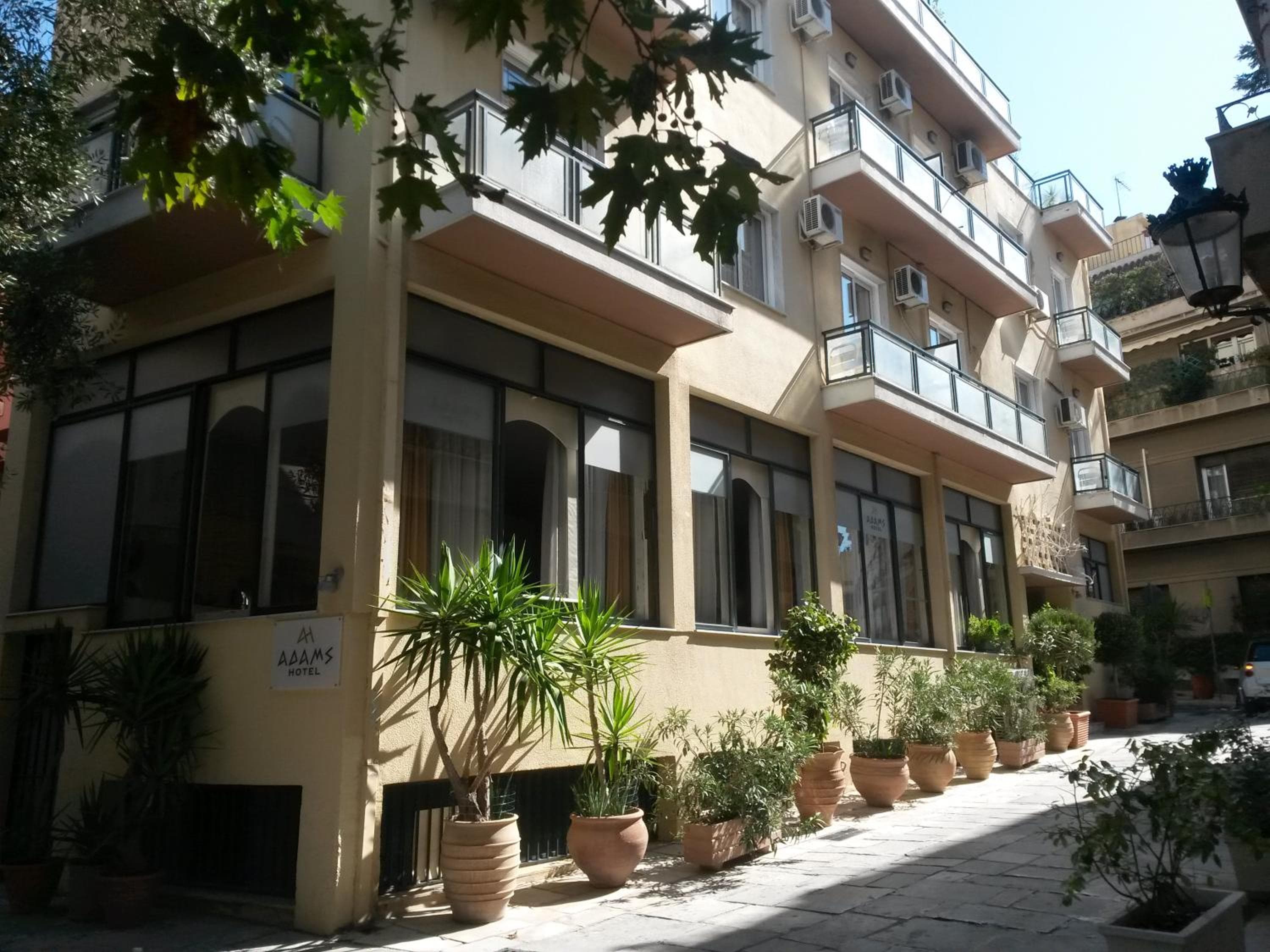 Adams Hotel: hotel building