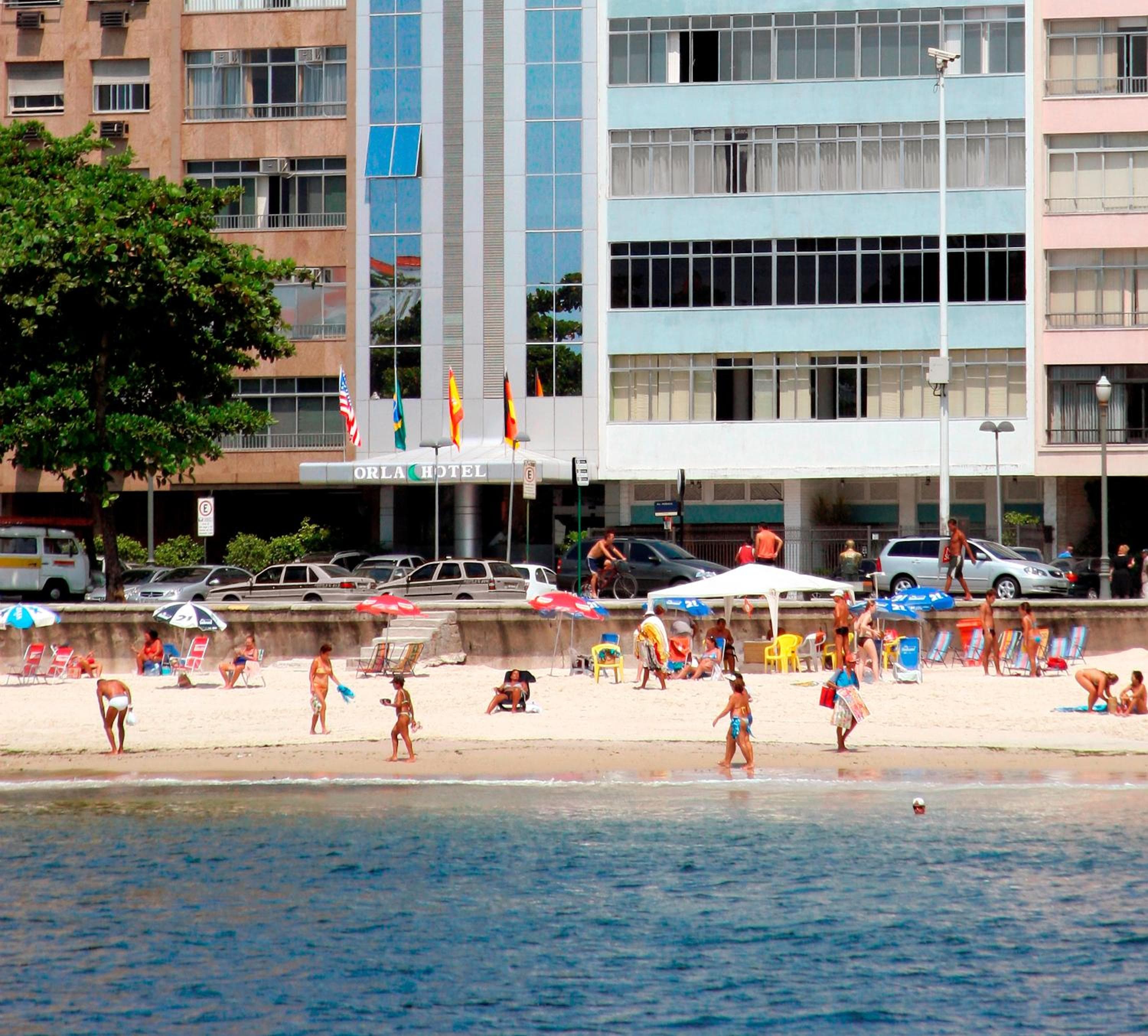 Orla Copacabana Hotel: building