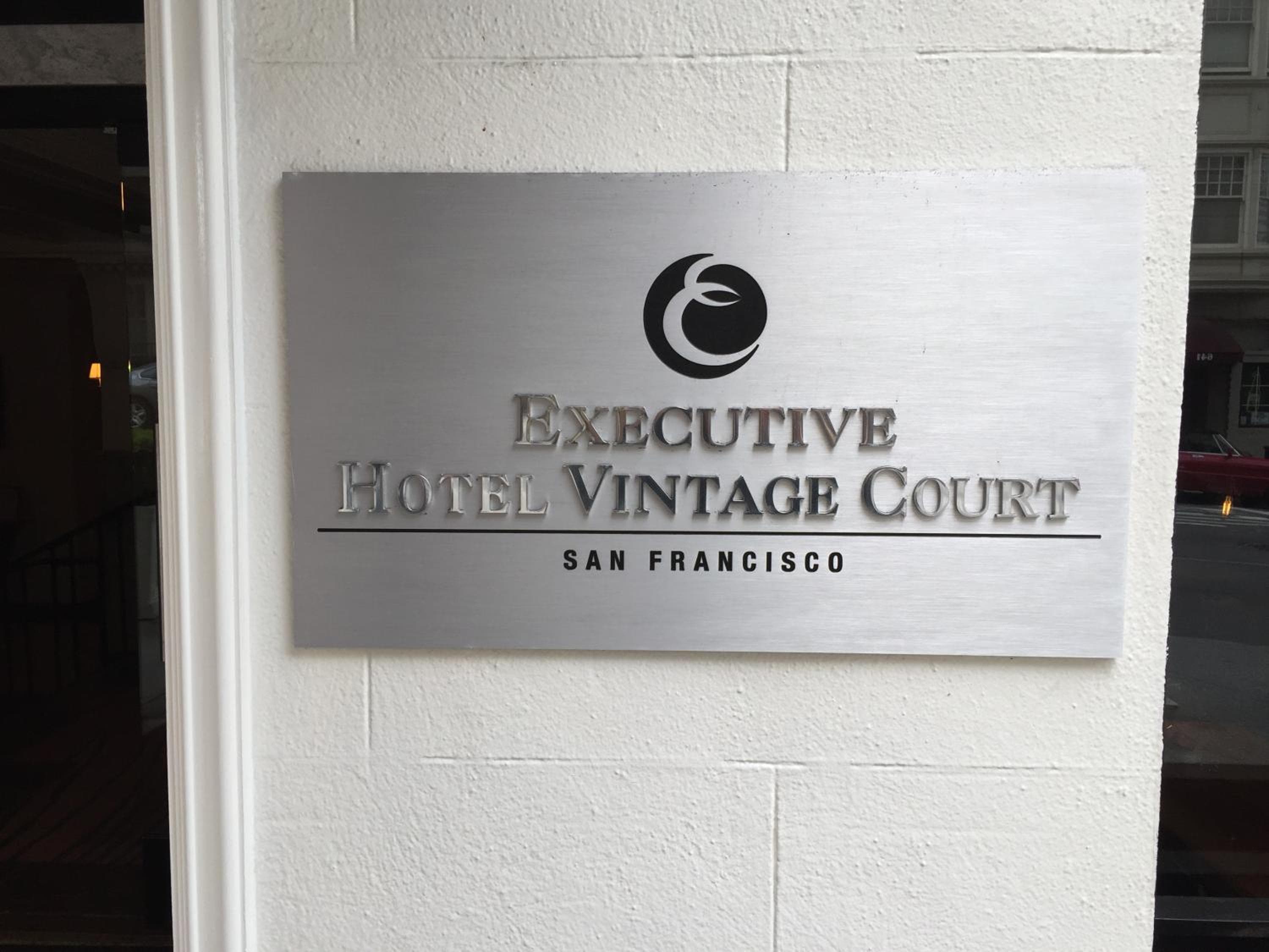 Executive Hotel Vintage Court: other
