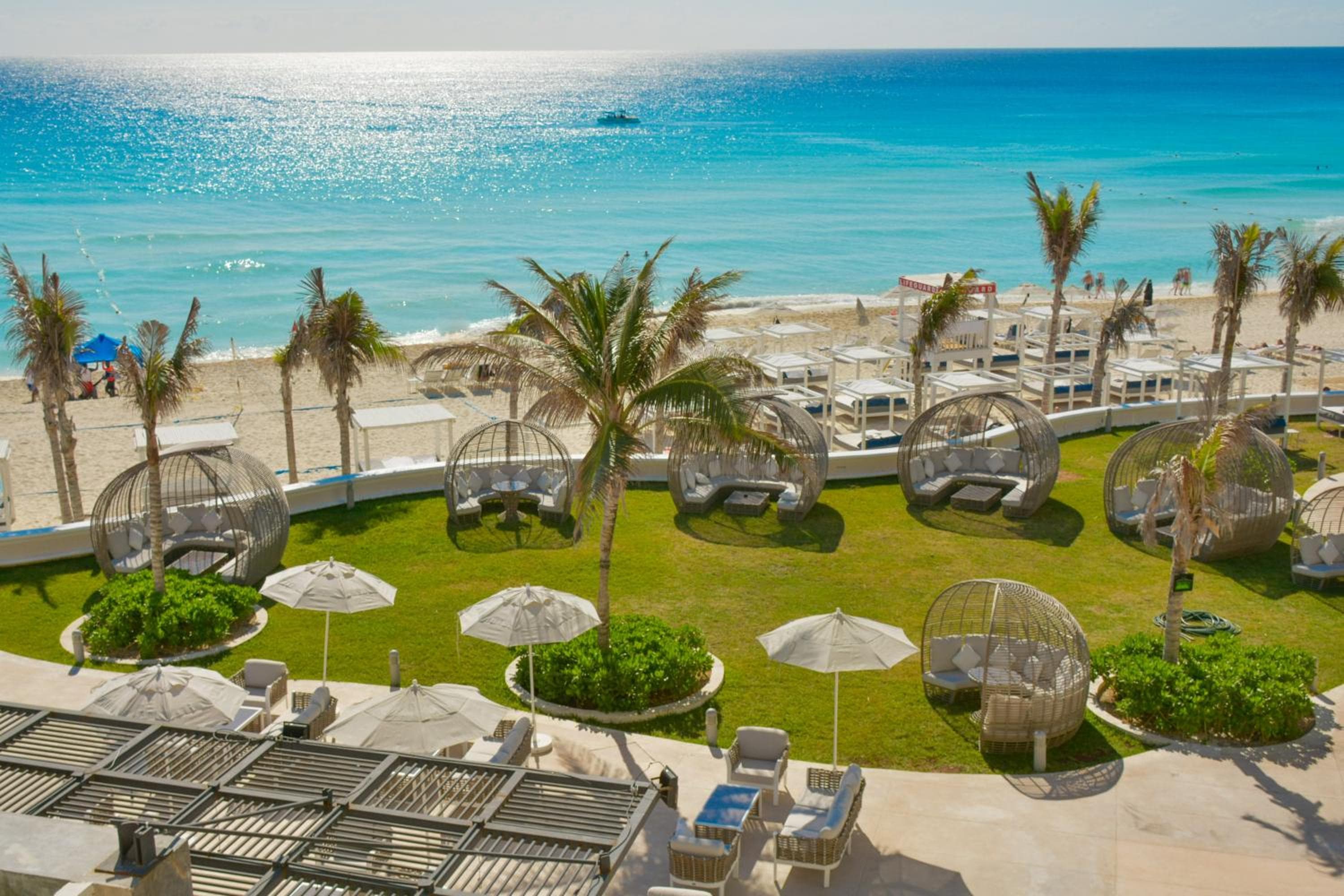 Sandos Cancún All Inclusive - Adults Only: activities & amenities