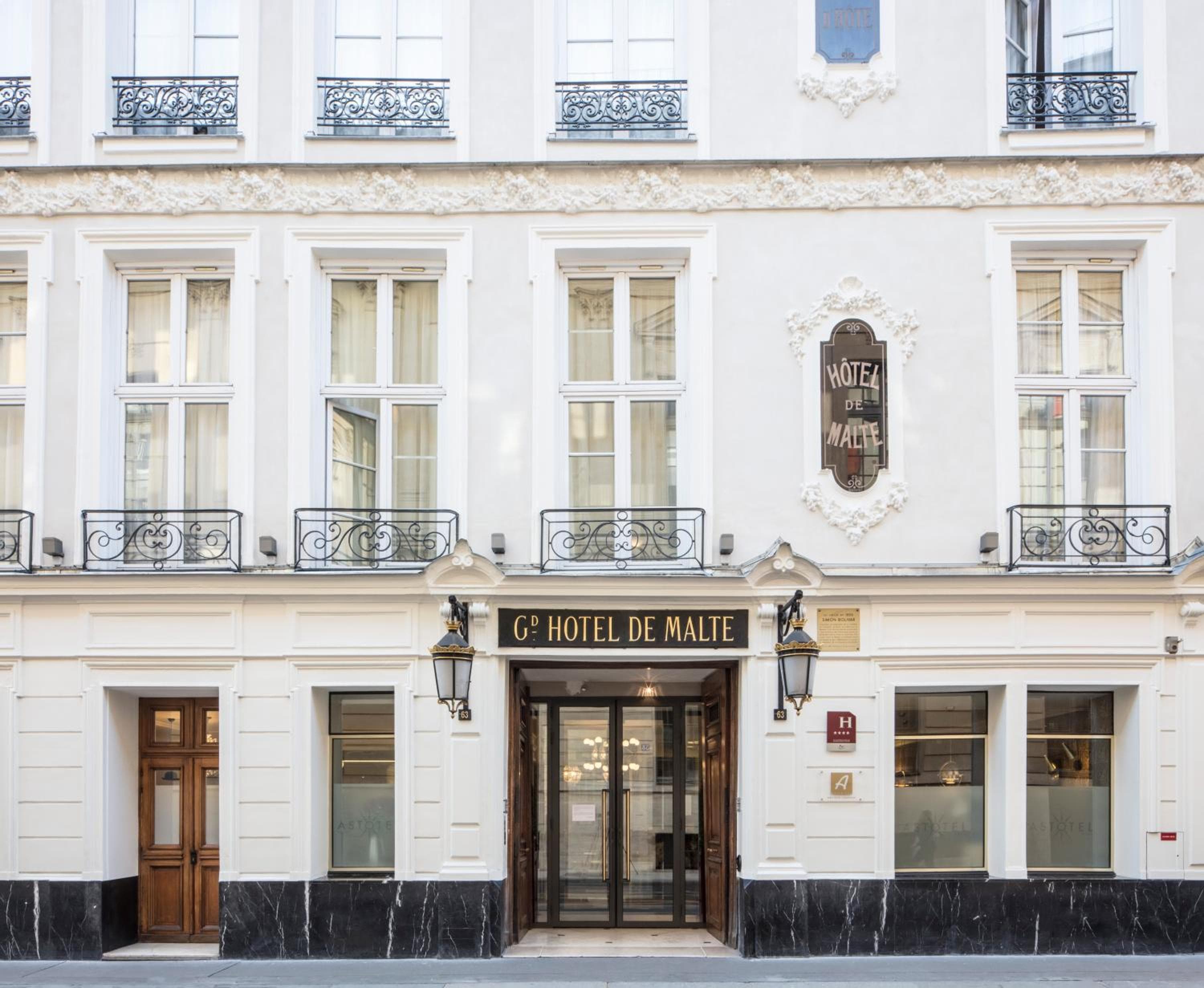 Hotel Malte - Astotel: building