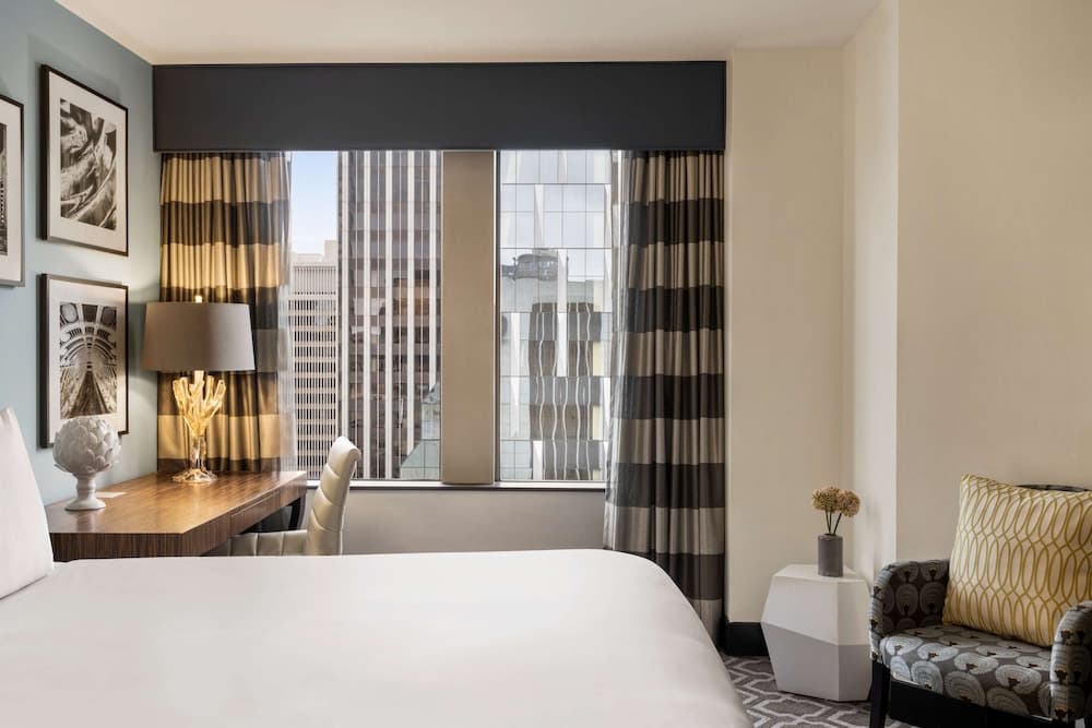 Hilton Motif Seattle