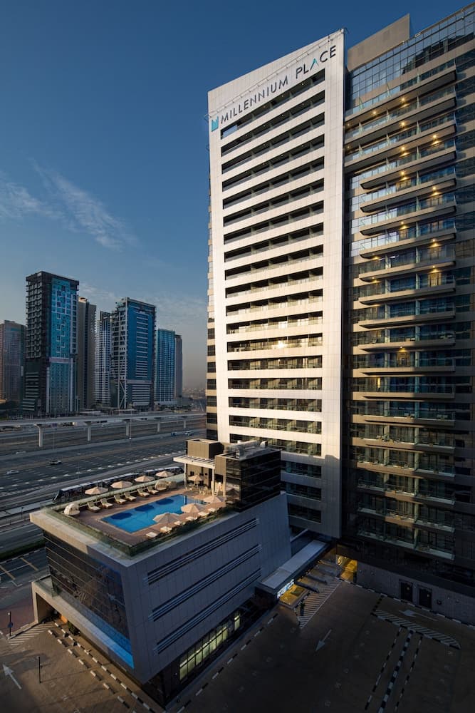 Millennium Place Marina: building
