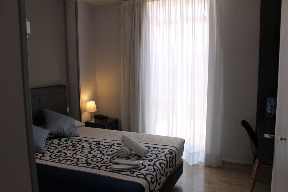 Hotel Barajas Plaza Madrid