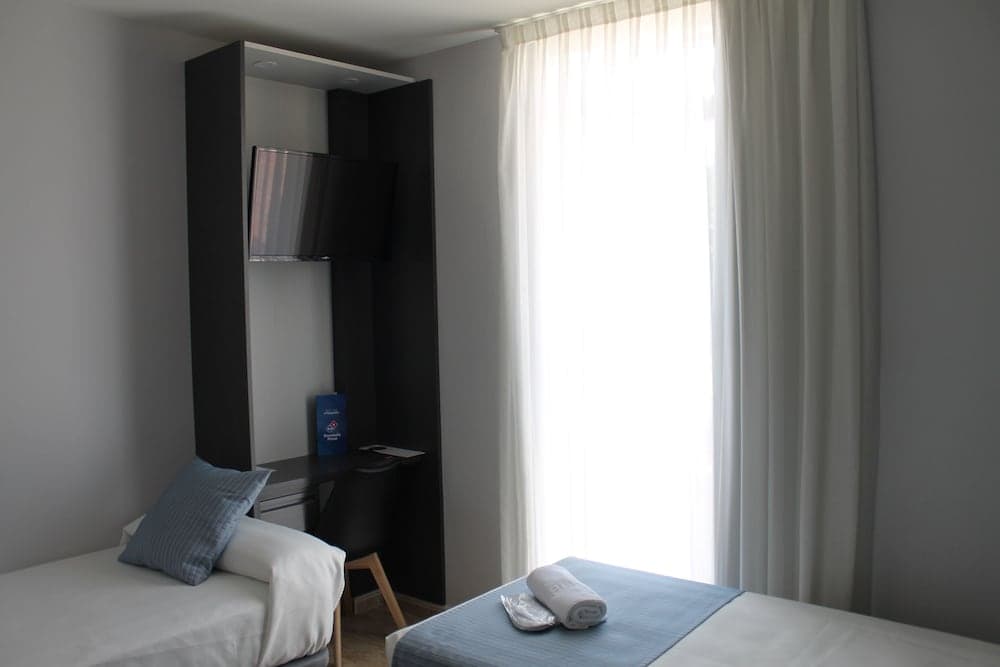 Hotel Barajas Plaza Madrid