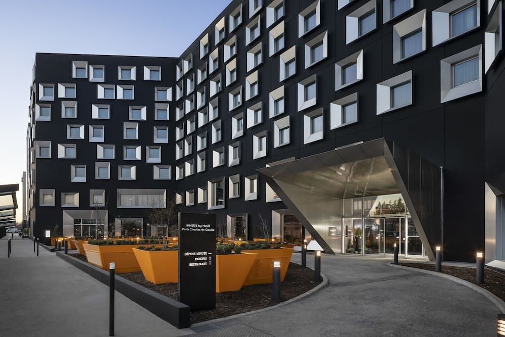 INNSiDE by Meliá Paris Charles de Gaulle Airport: building