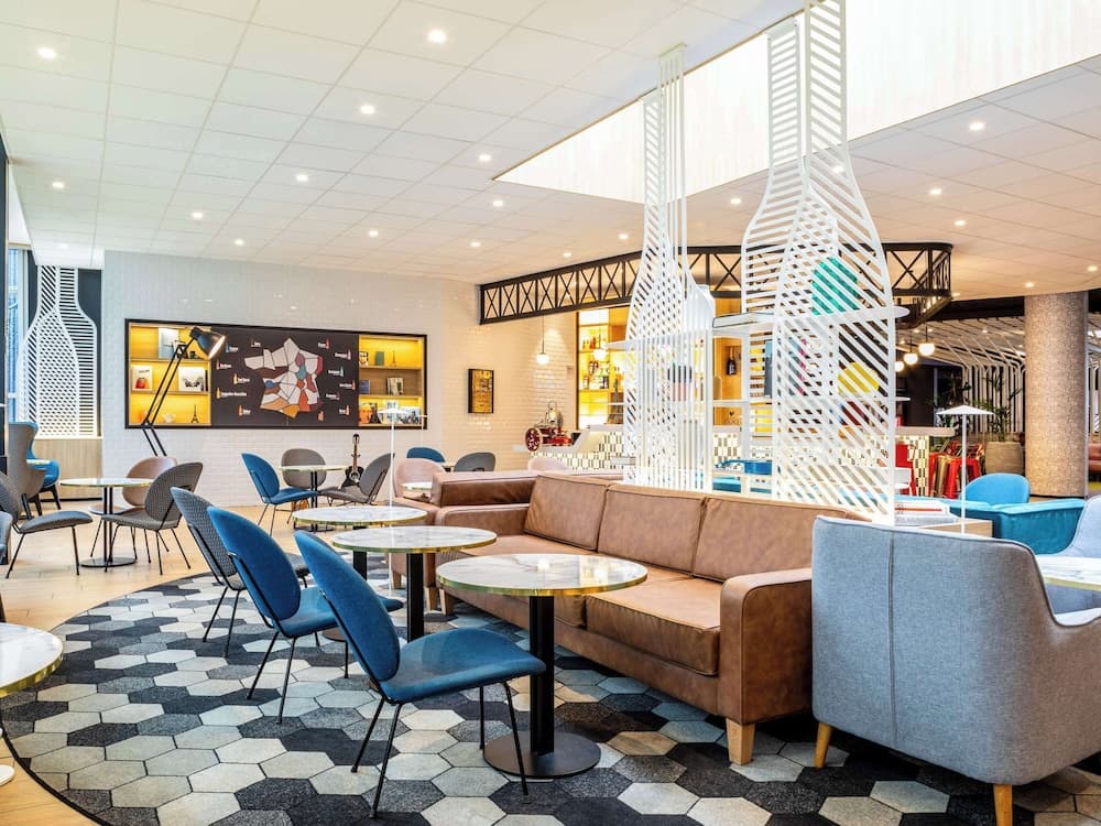 ibis Paris CDG Airport: lounge