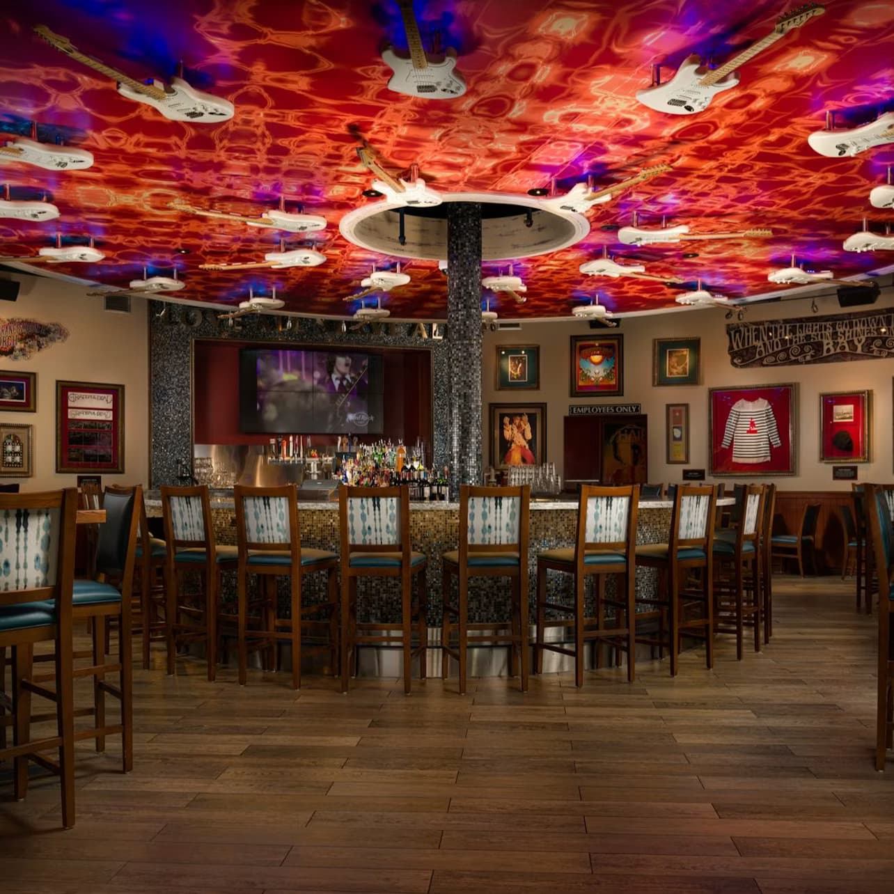 Hard Rock Cafe San Francisco Dining Experience
