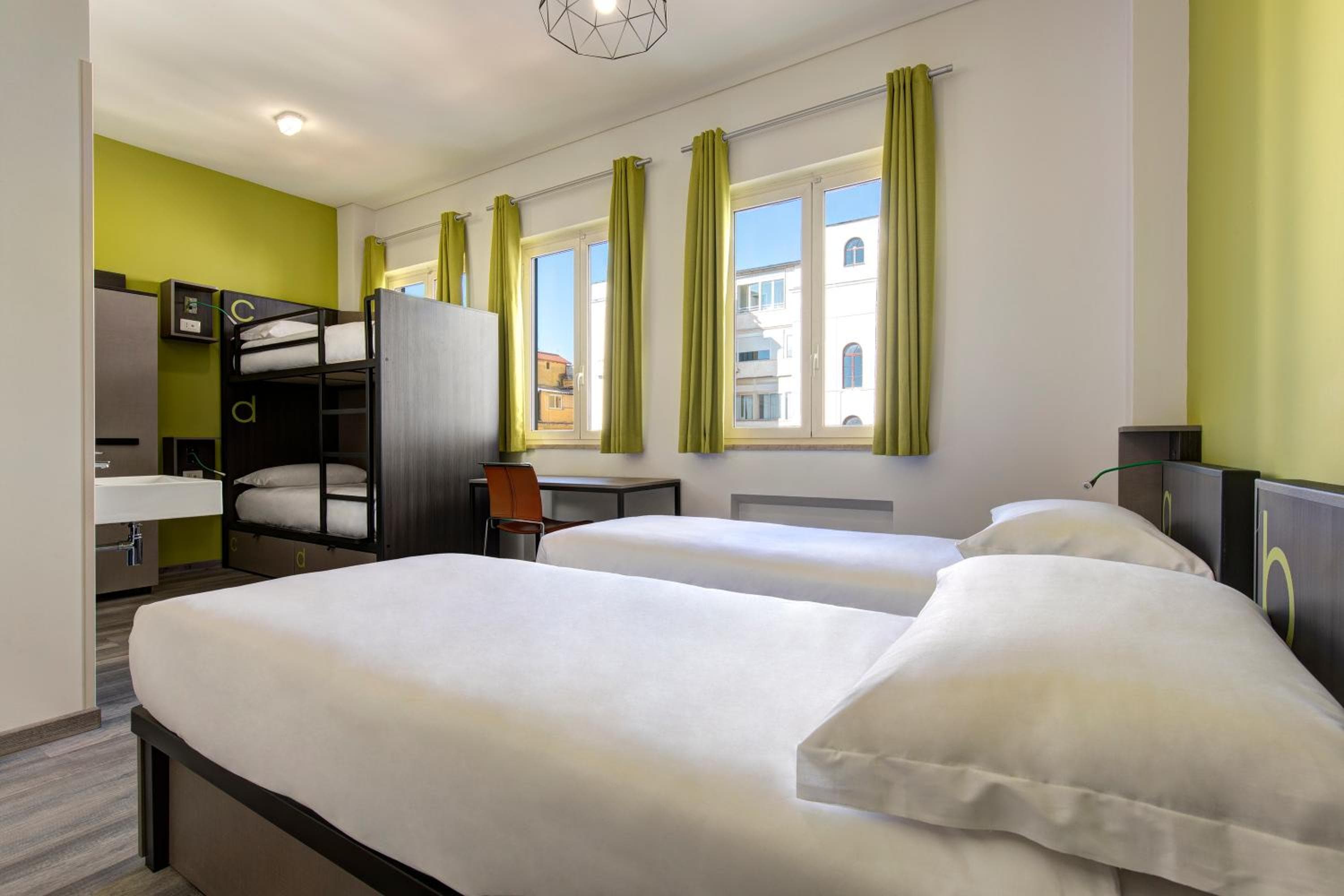 The RomeHello: hotel room