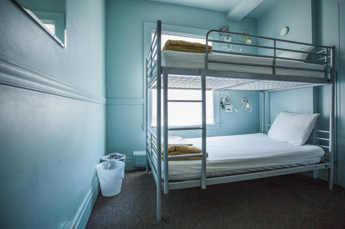 American Hotel Hostel