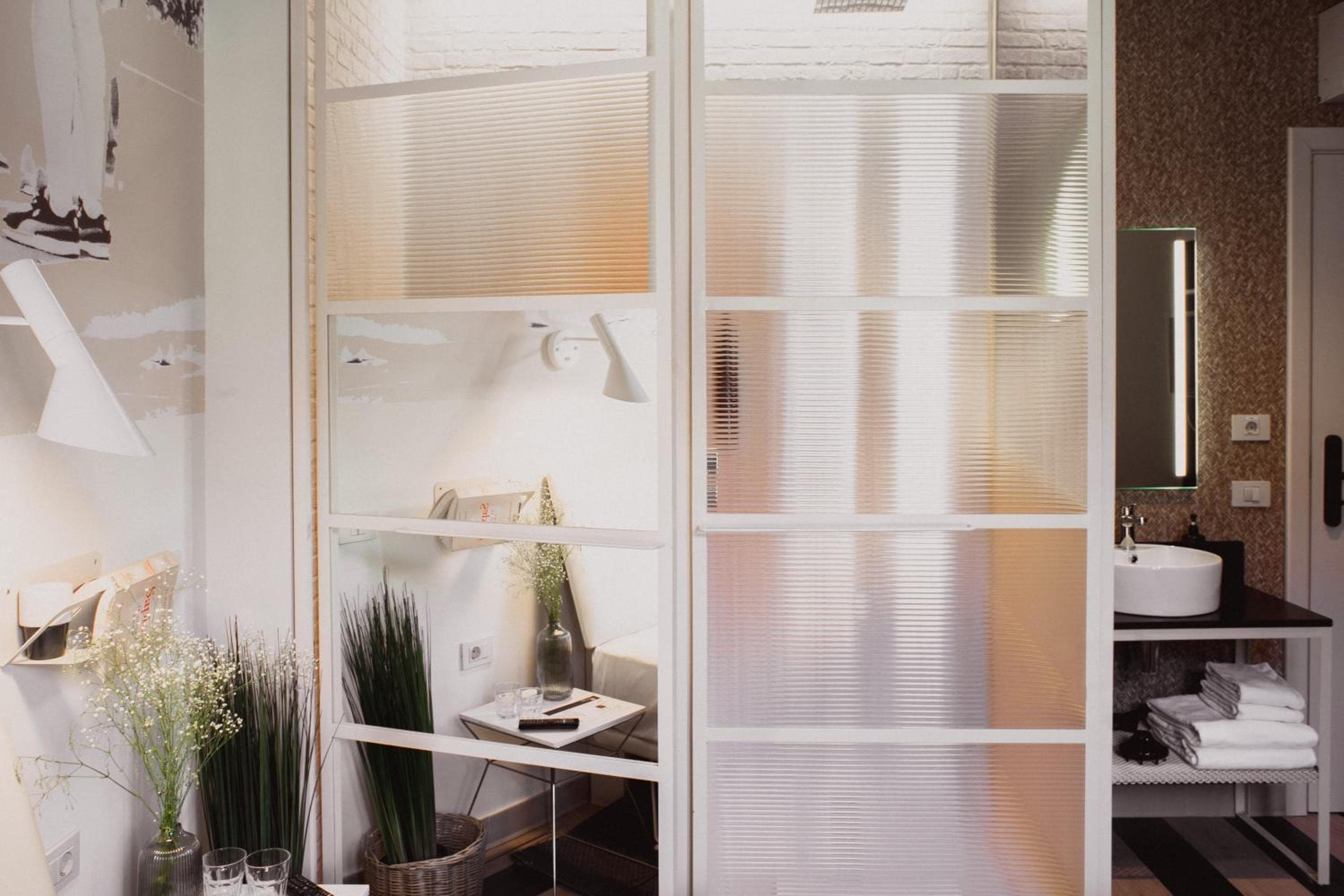 Select Sol: bathroom
