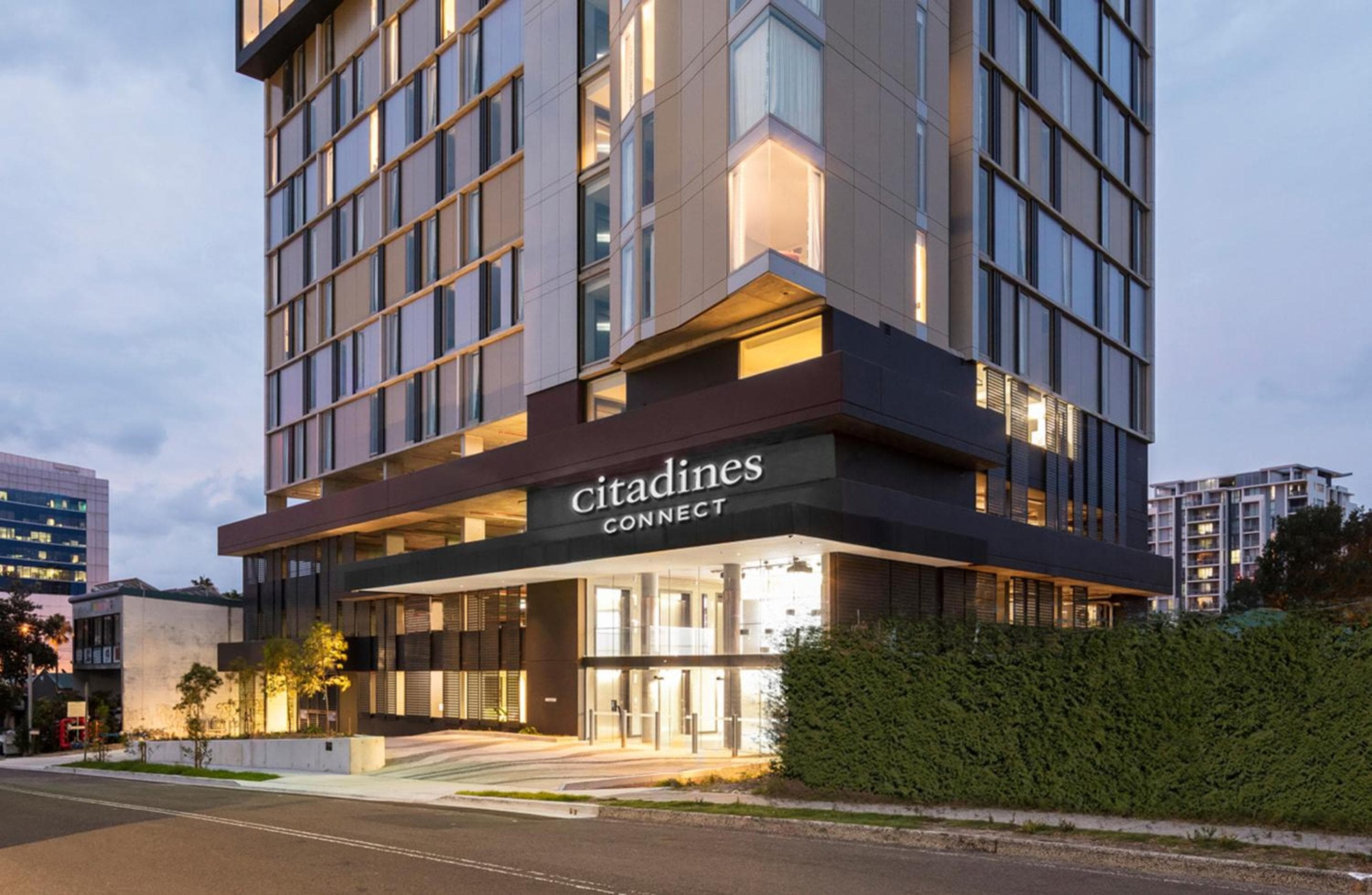 Citadines Connect Sydney Airport: building