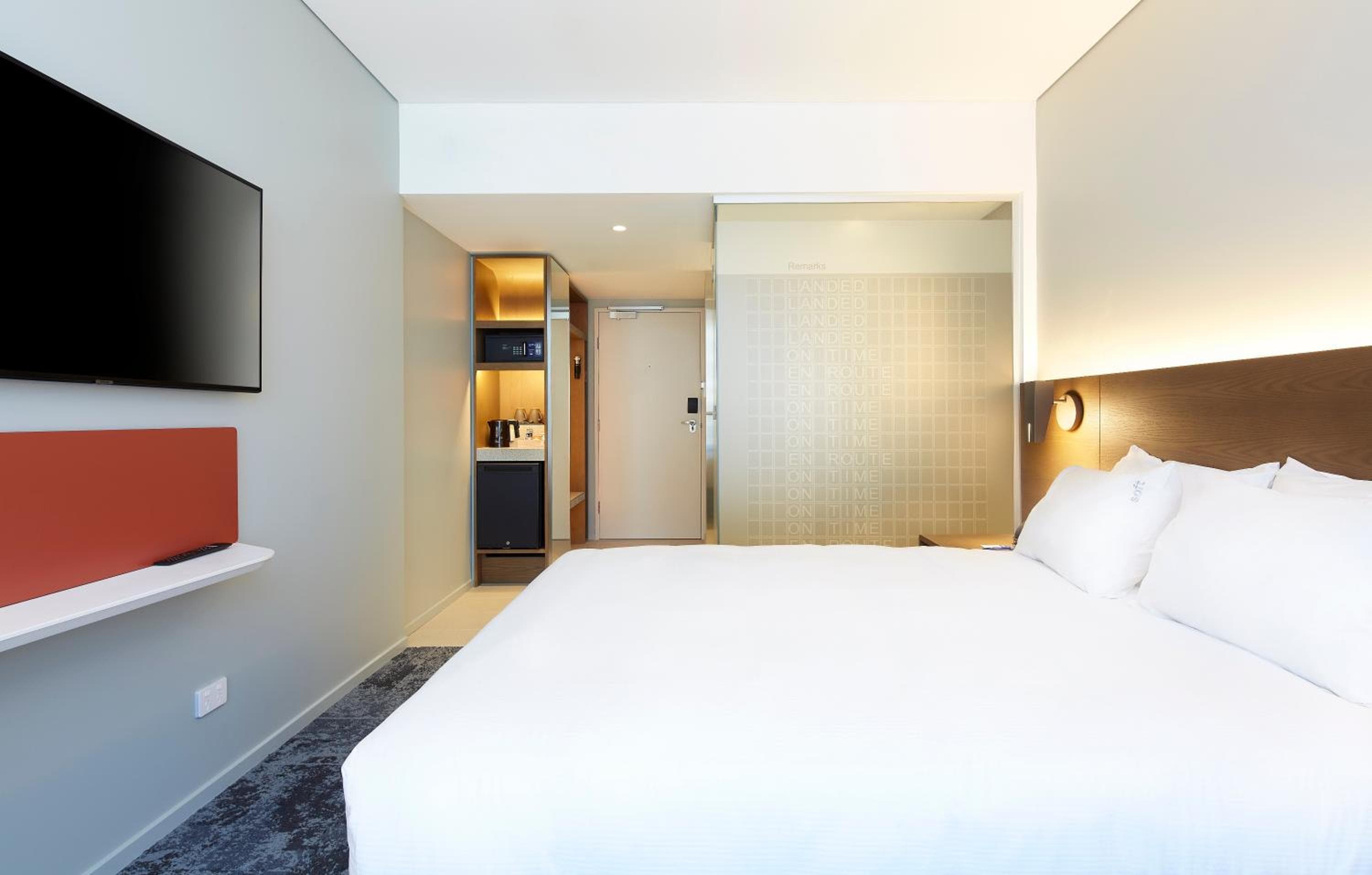 Holiday Inn Express Sydney Airport by IHG