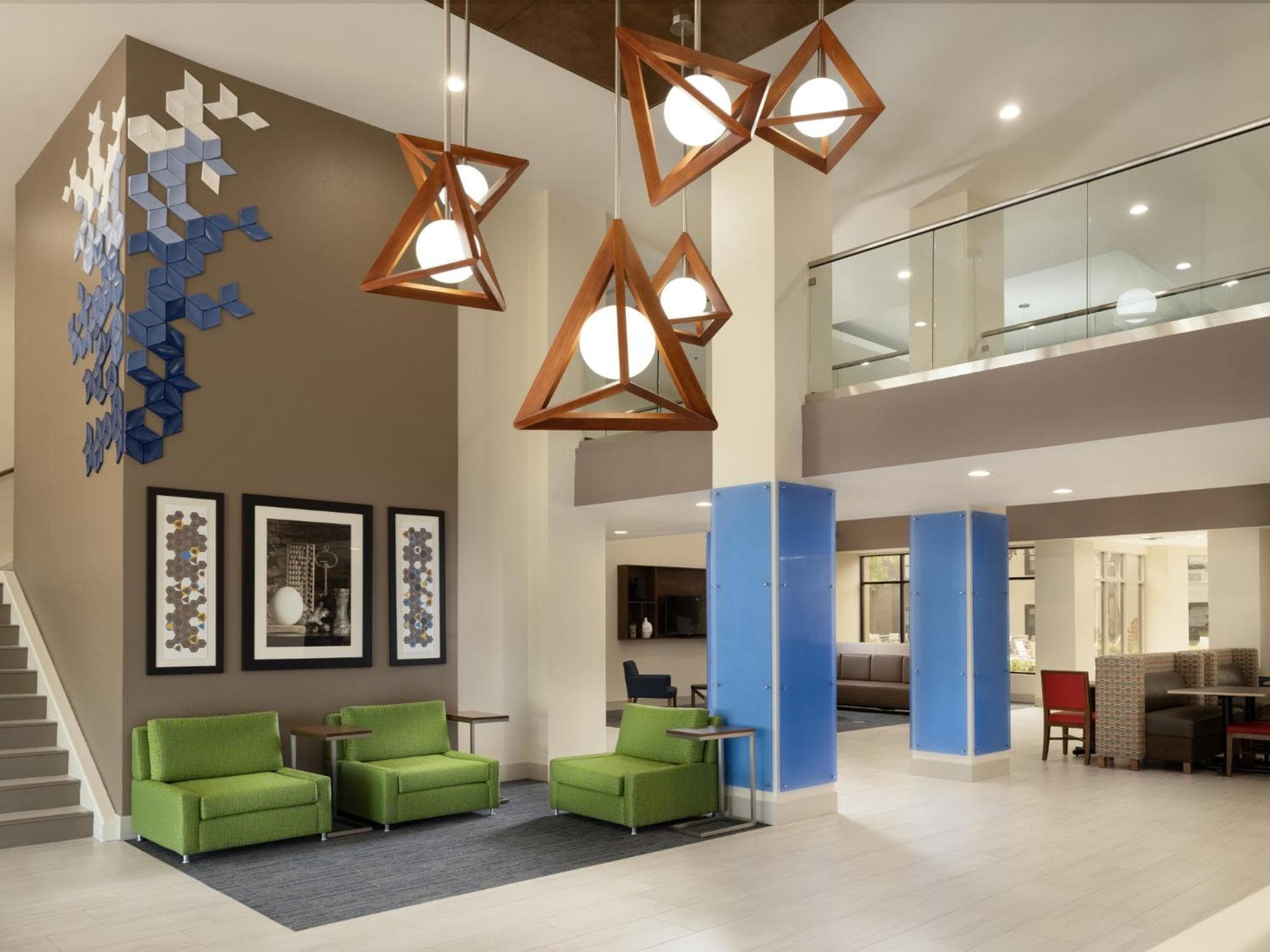 Holiday Inn Express Hotel & Suites Irving DFW Airport North by IHG: recepcion & lobby