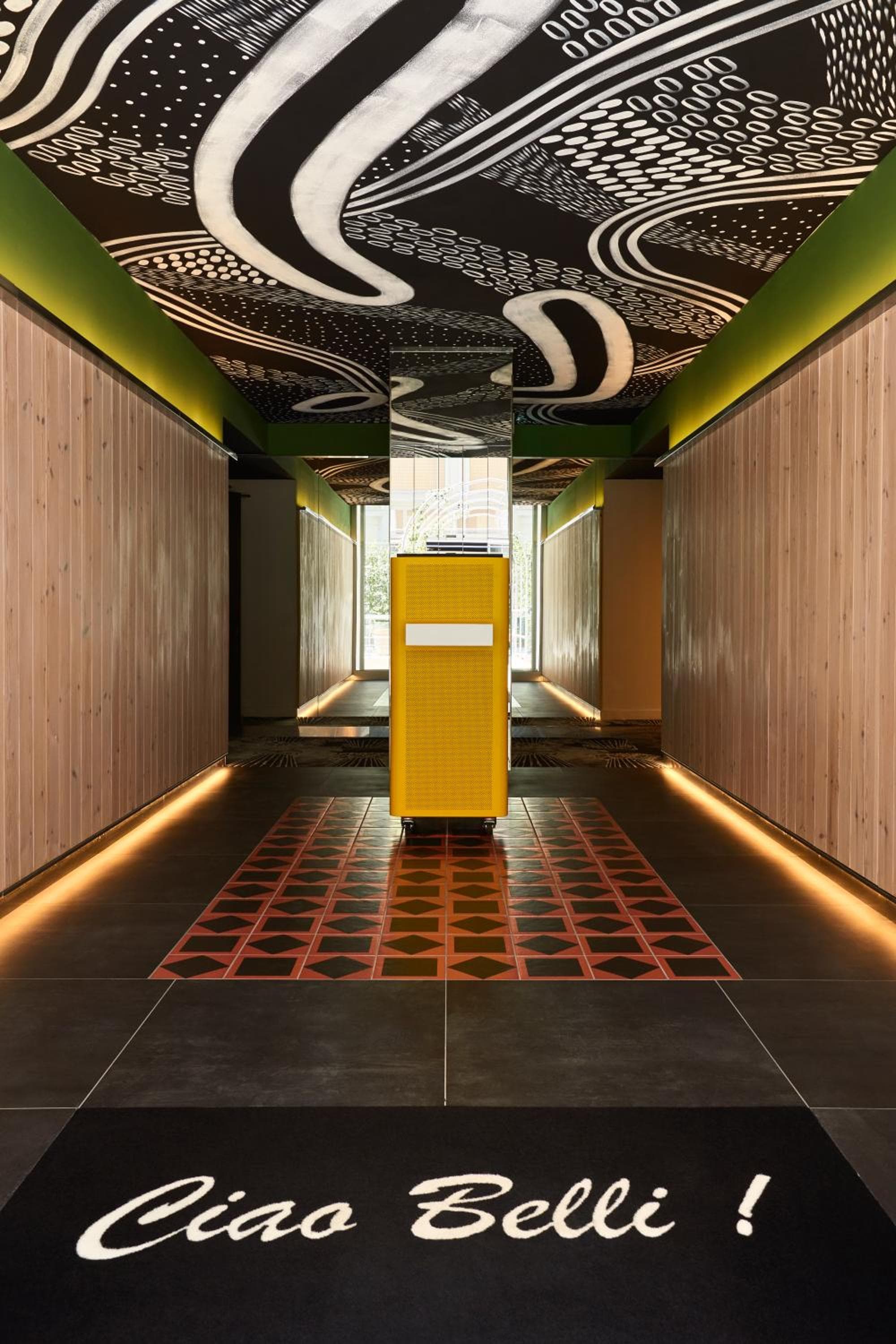 Mama Shelter Roma: recepcion & lobby