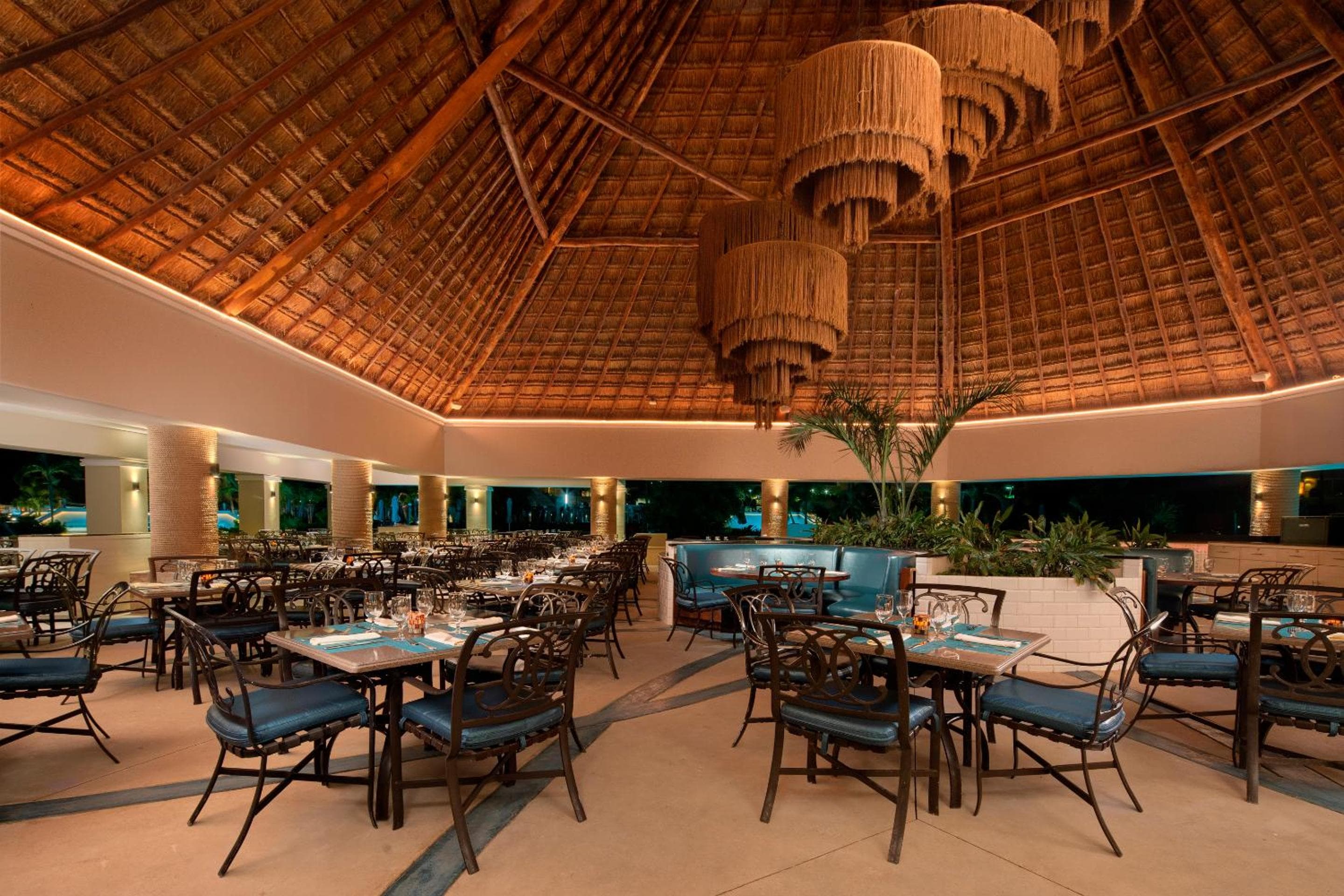Moon Palace Cancun - All Inclusive: dining