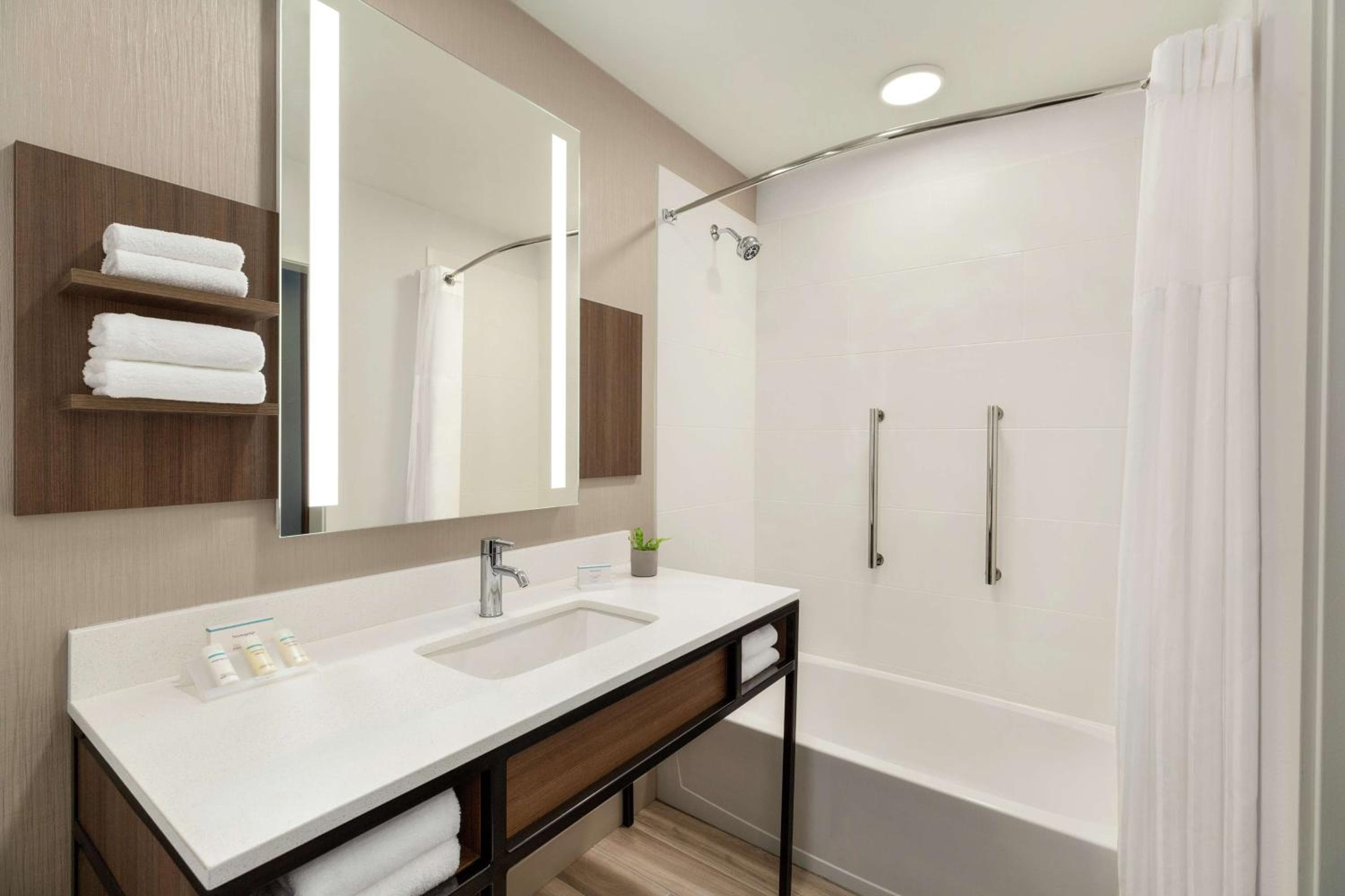 Hilton Garden Inn Seattle Airport